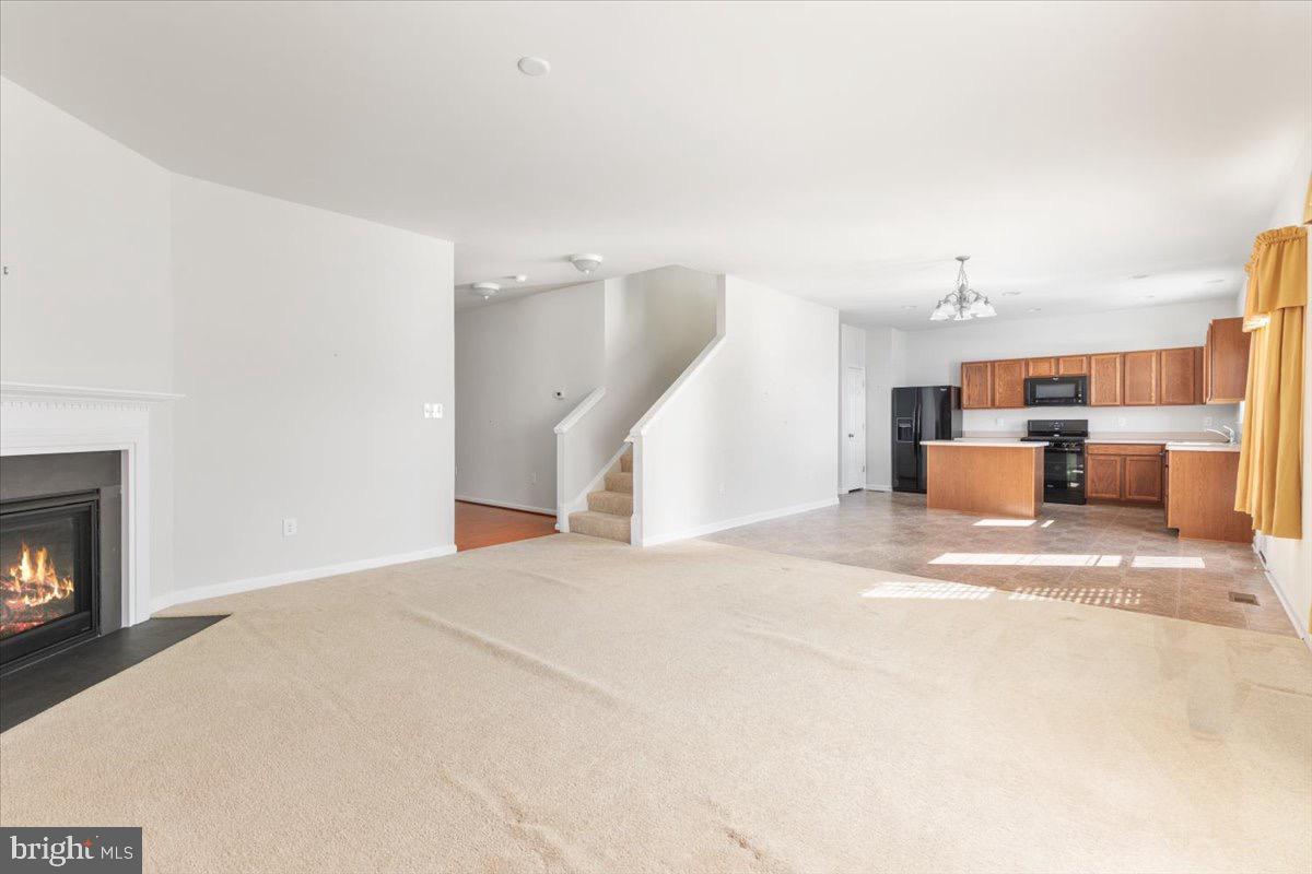 MEADOWS EDGE - Residential