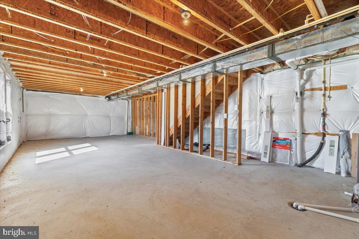 MEADOWS EDGE - Residential