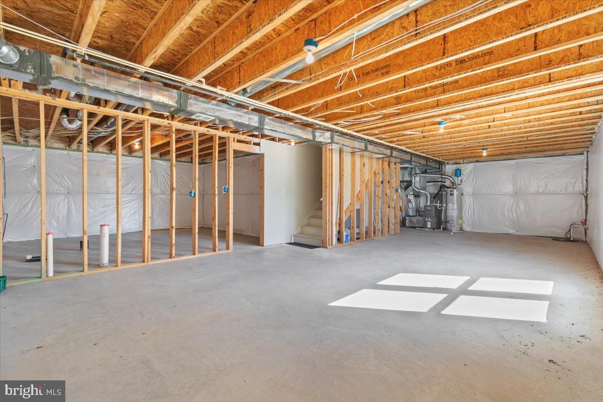 MEADOWS EDGE - Residential