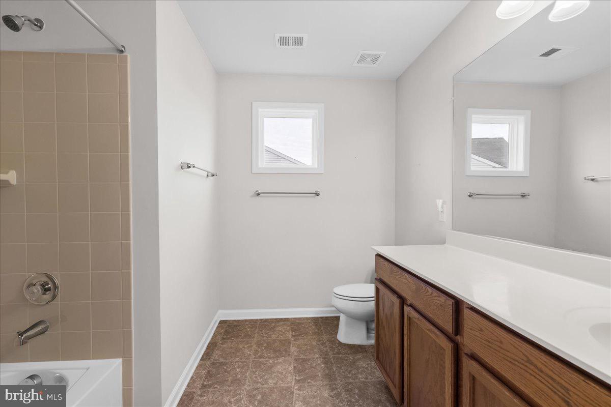 MEADOWS EDGE - Residential