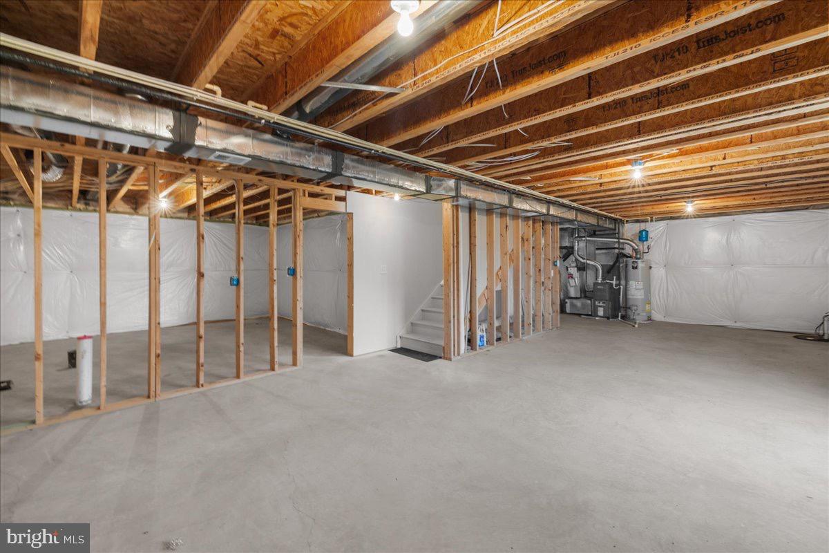 MEADOWS EDGE - Residential