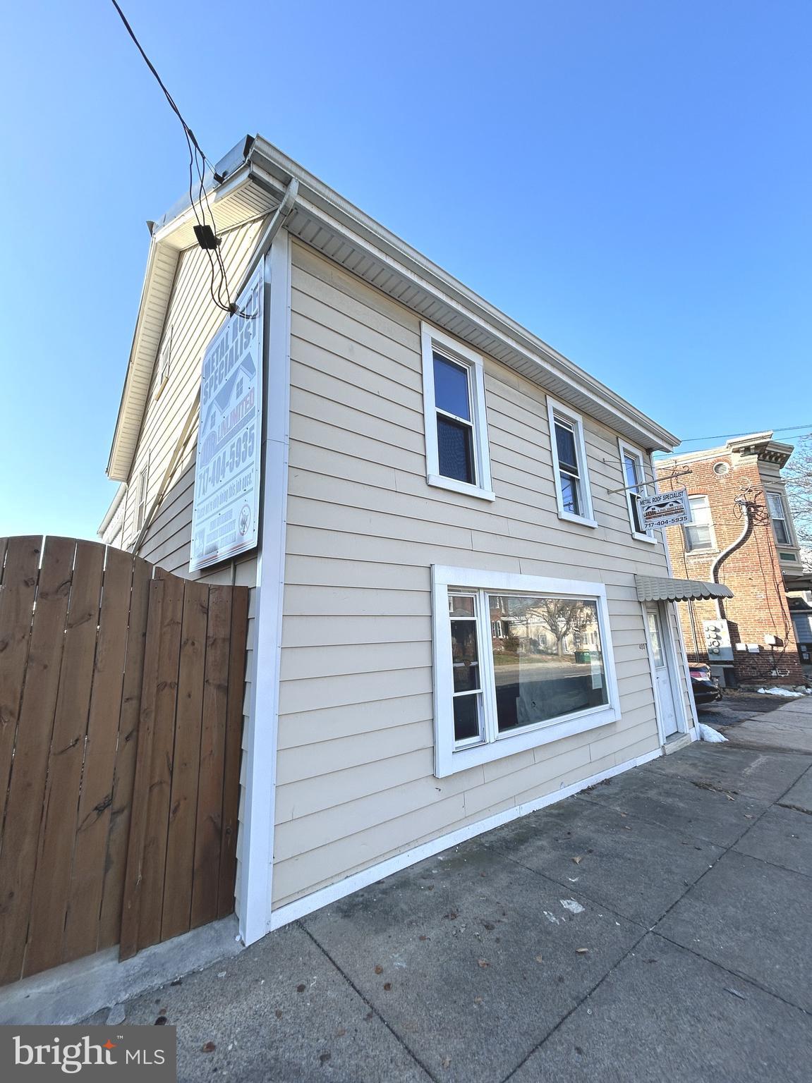 480 LINCOLN WAY EAST