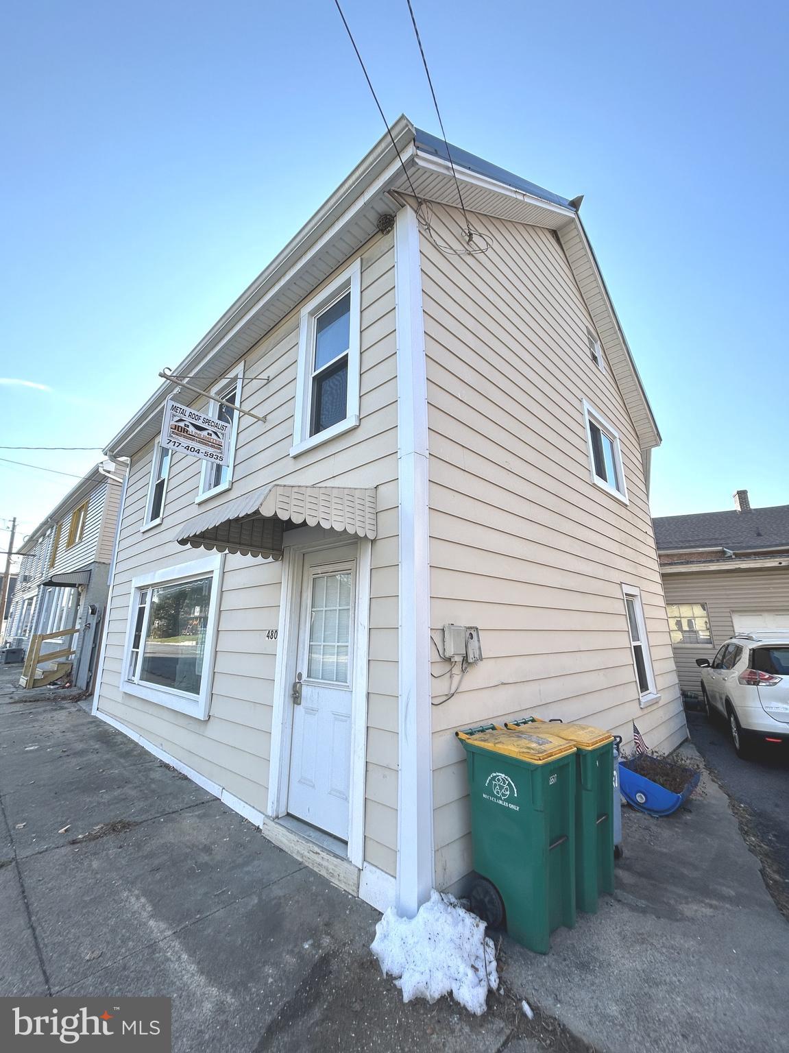 480 LINCOLN WAY EAST