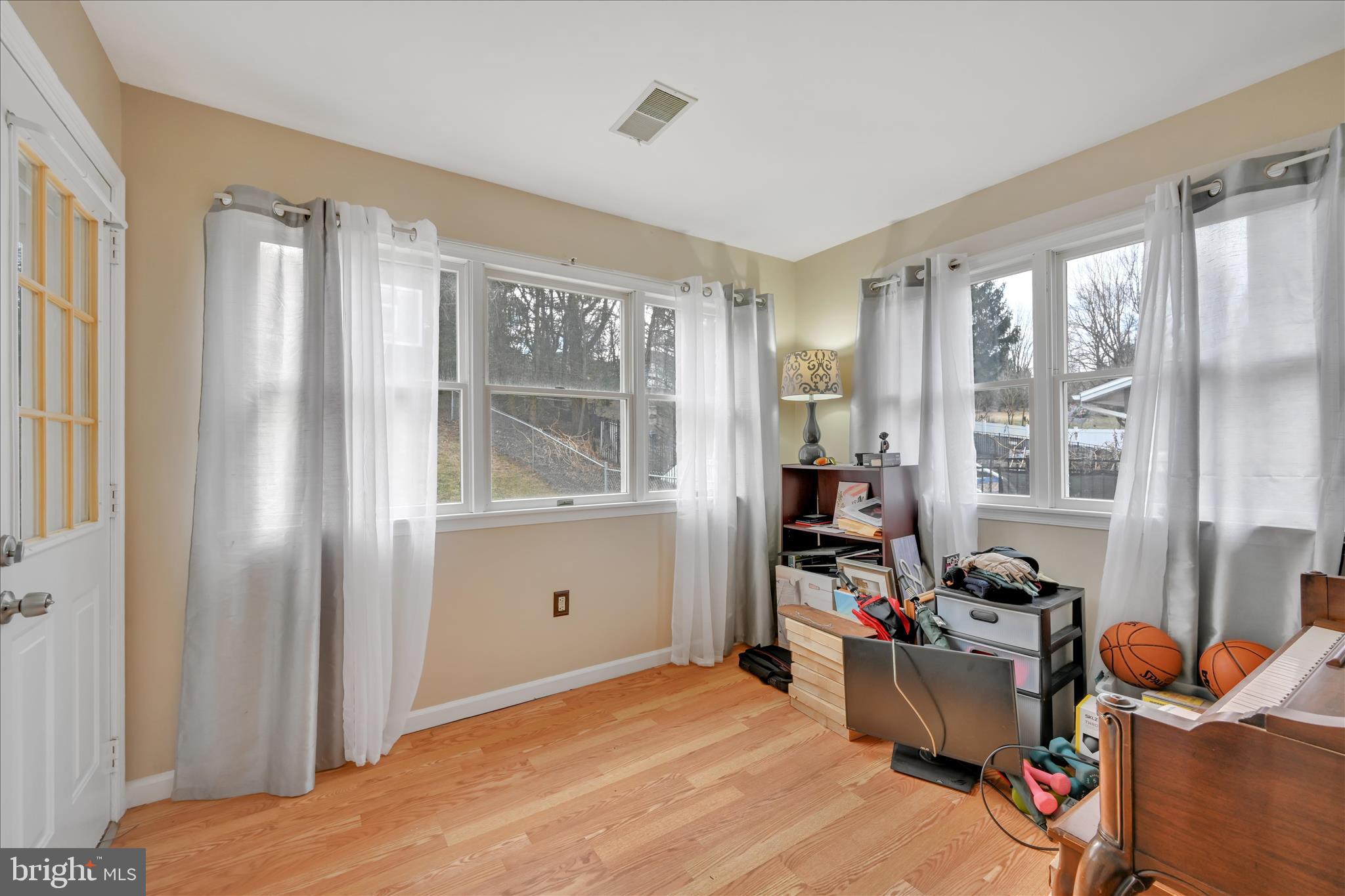 CAROL ACRES EAST - Residential