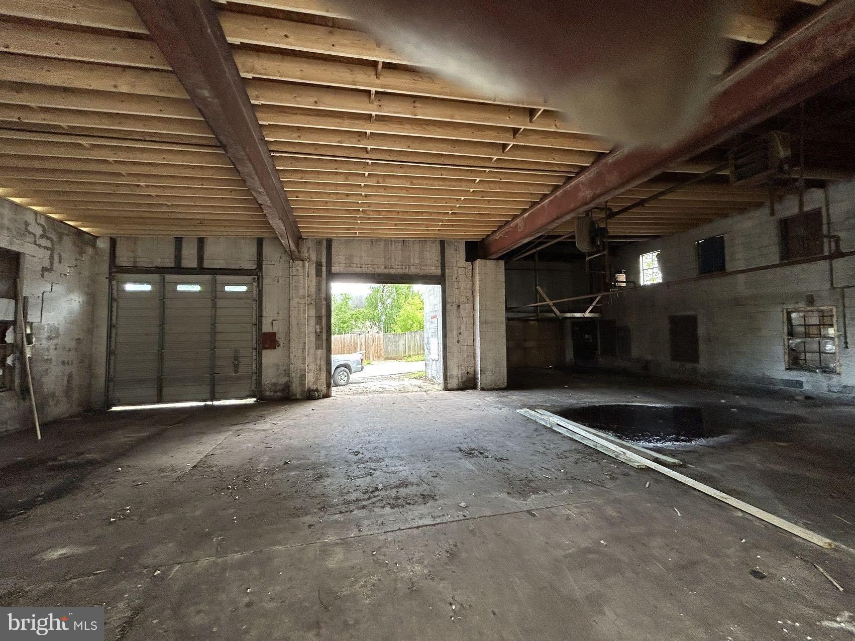 DOWNTOWN WESTMINSTER - Commercial Sale