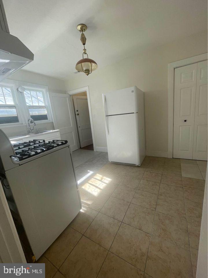 DOWNTOWN WESTMINSTER - Commercial Sale