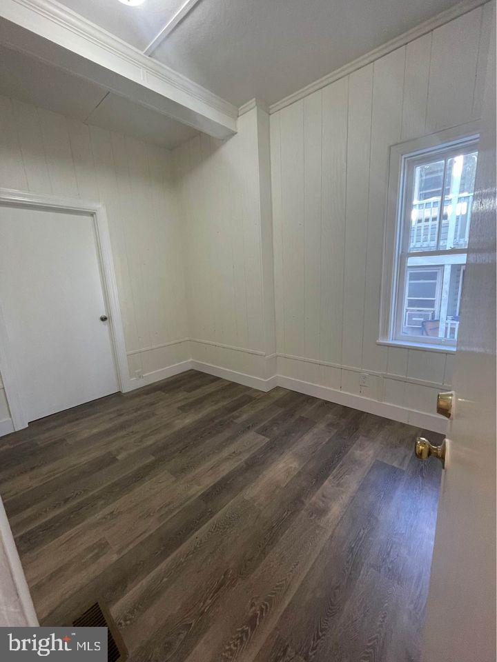 DOWNTOWN WESTMINSTER - Commercial Sale