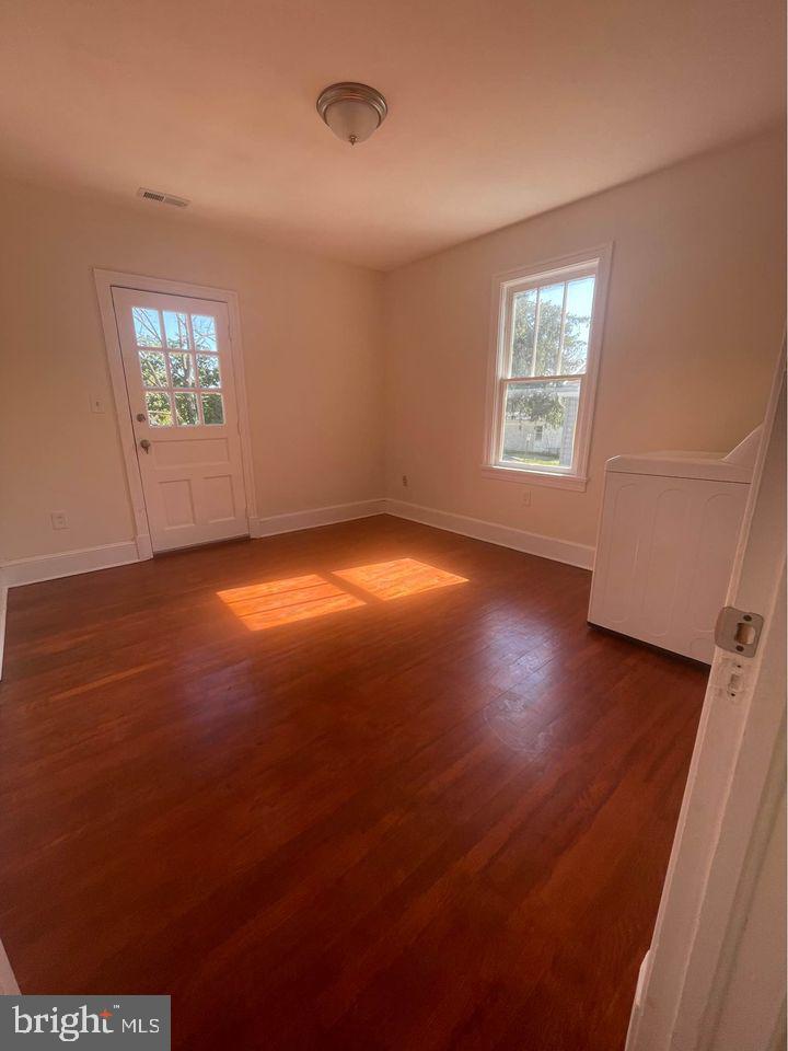 DOWNTOWN WESTMINSTER - Commercial Sale