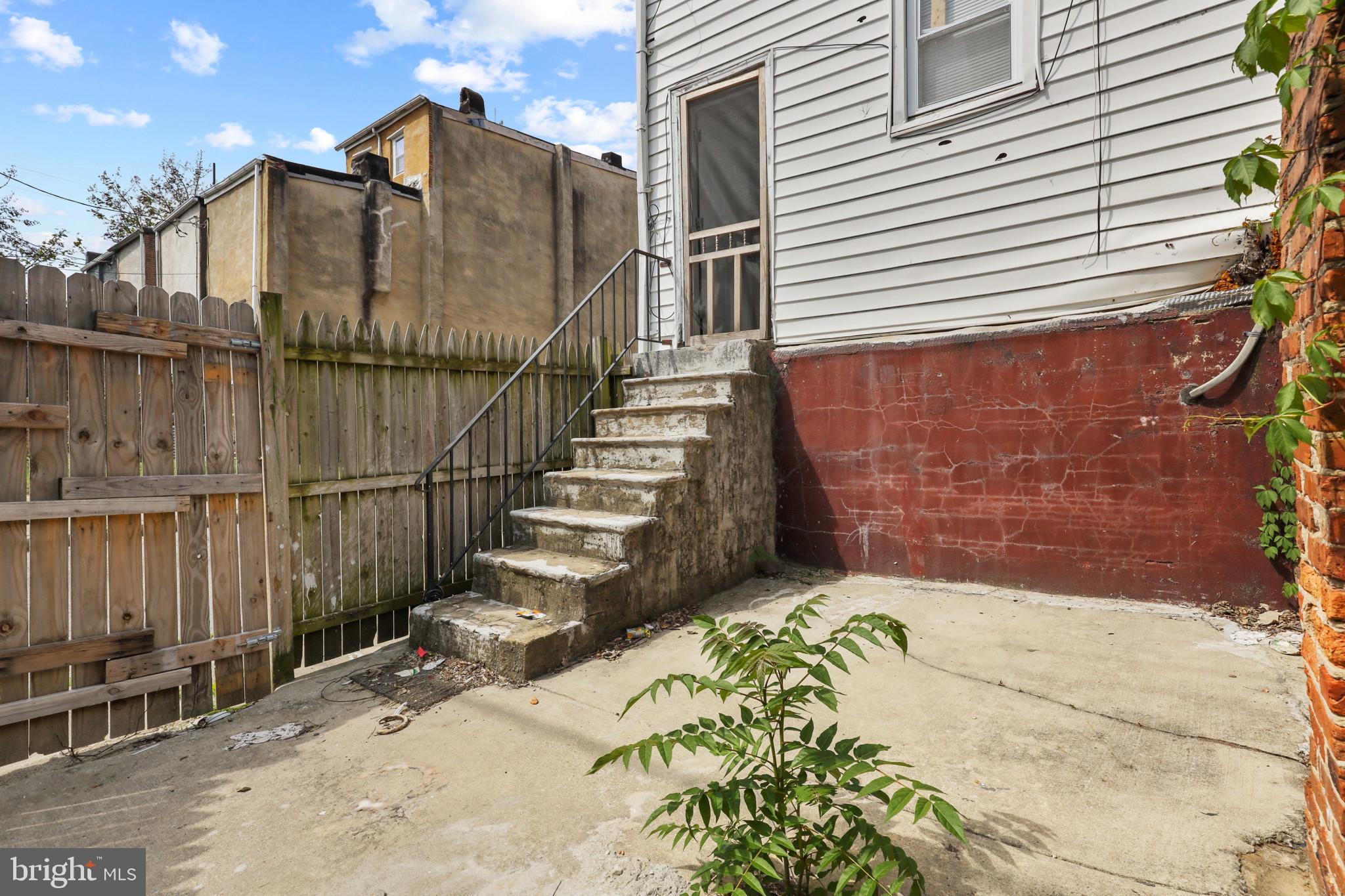 MONDAWMIN - Residential