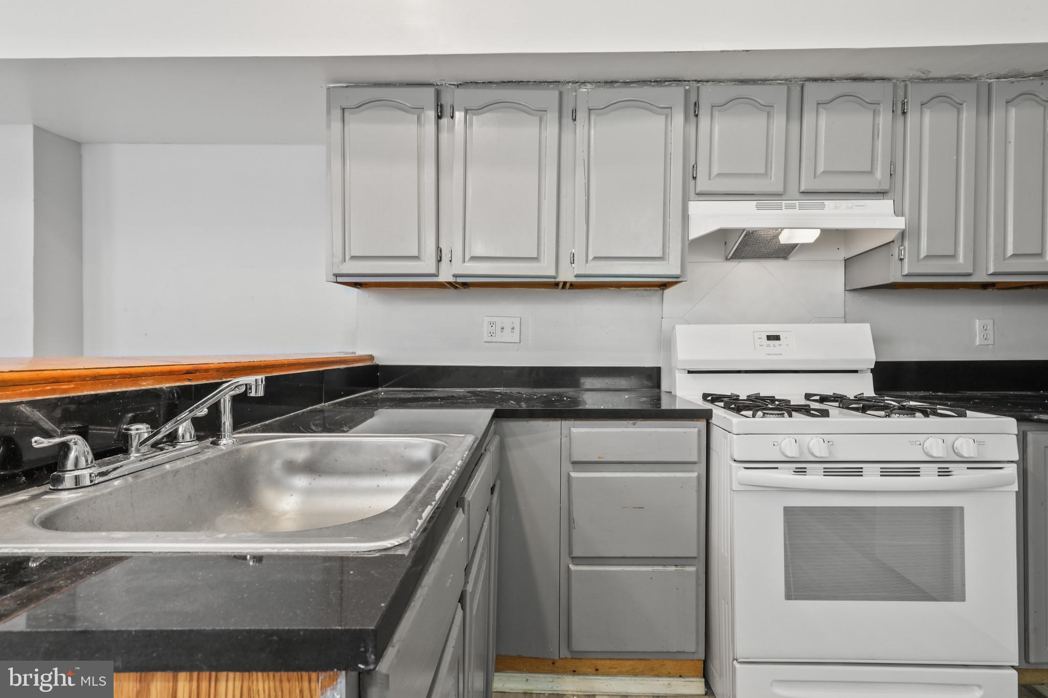 MONDAWMIN - Residential