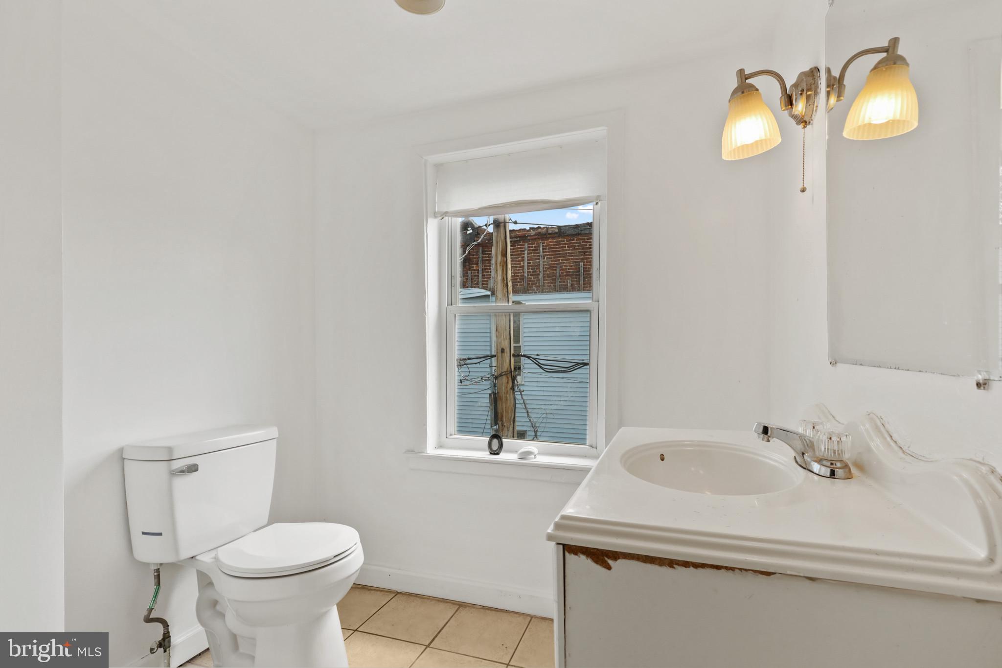 MONDAWMIN - Residential