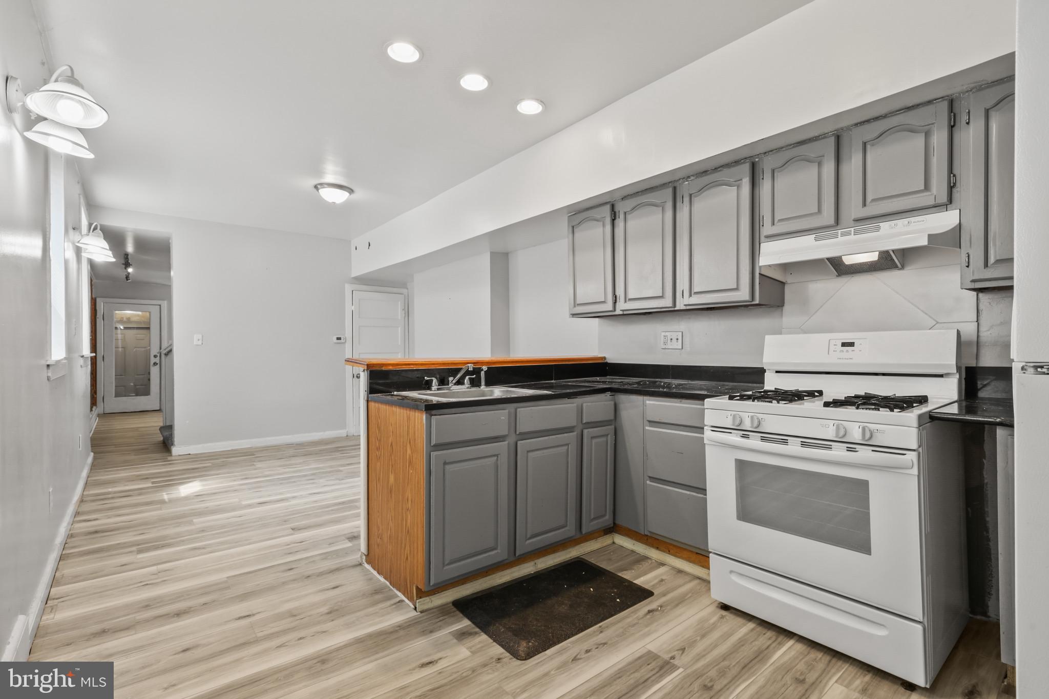 MONDAWMIN - Residential