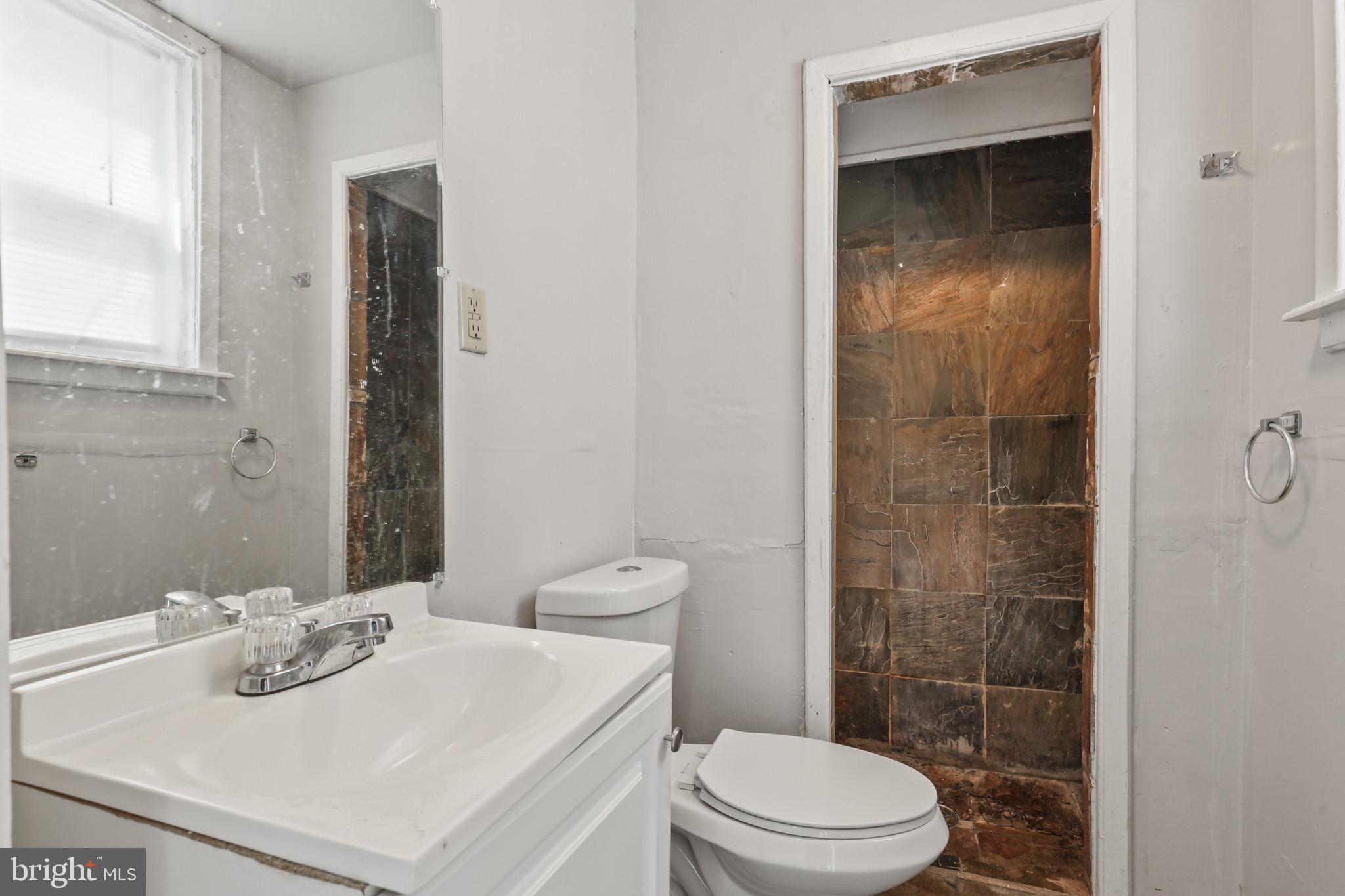 MONDAWMIN - Residential