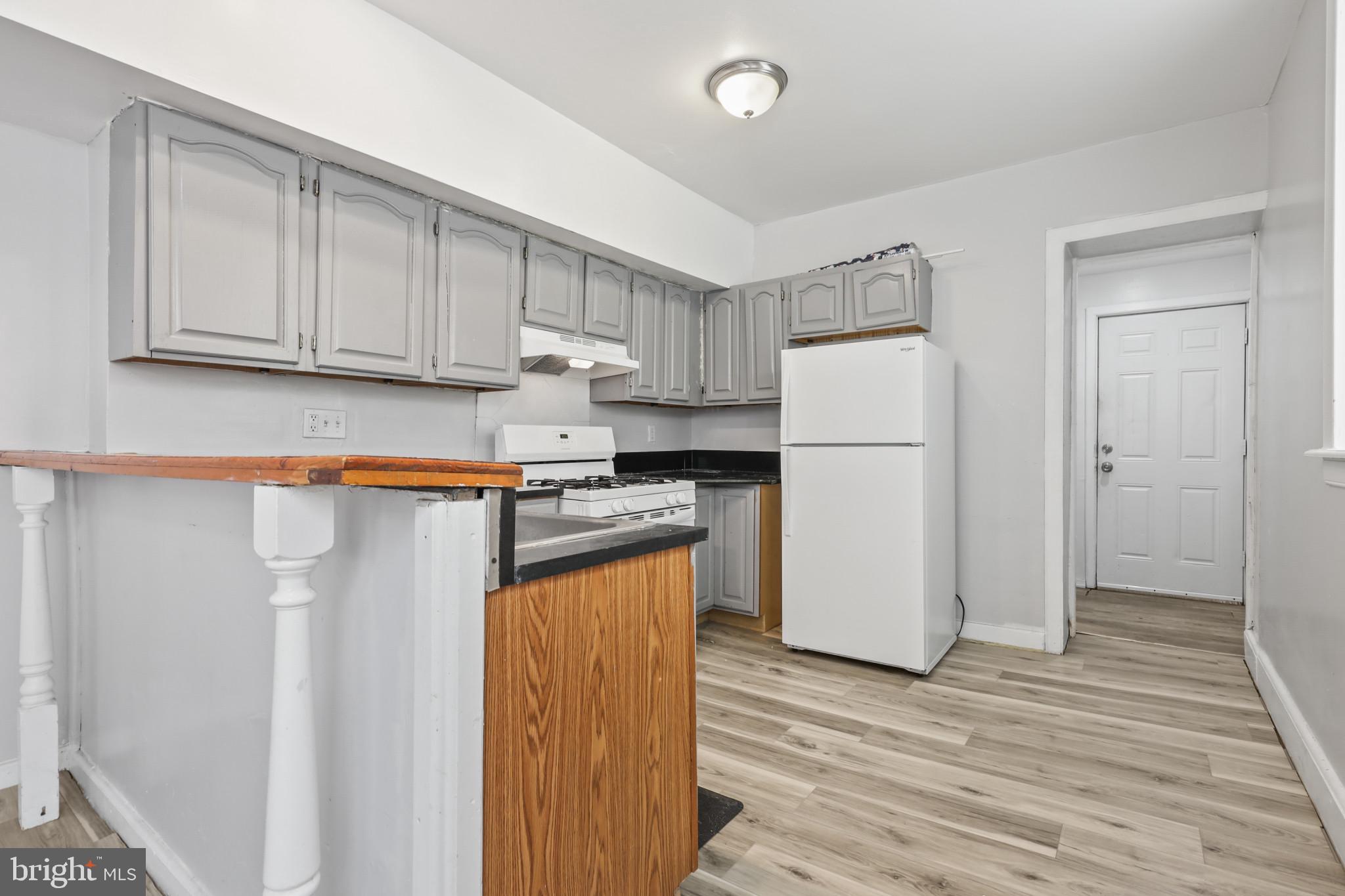 MONDAWMIN - Residential