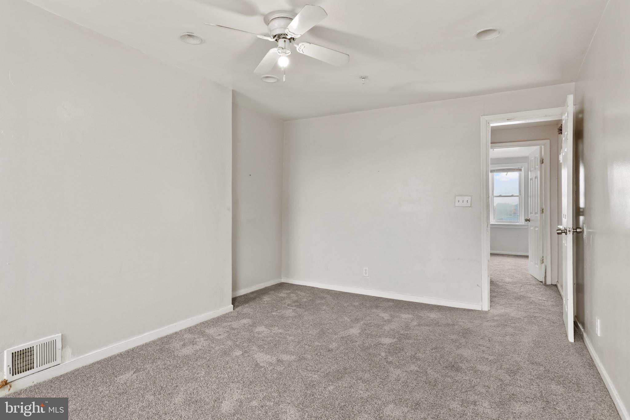 MONDAWMIN - Residential