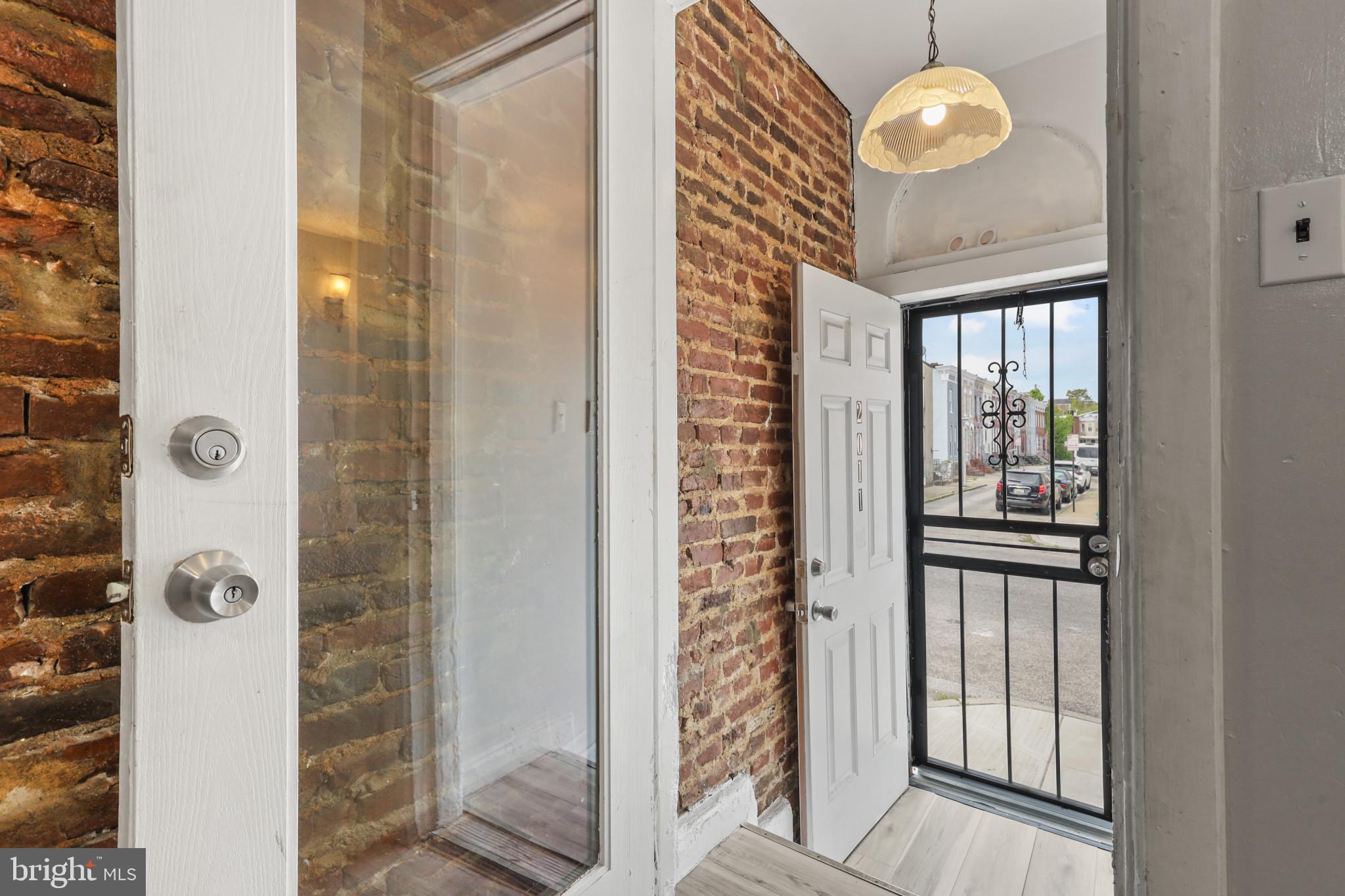 MONDAWMIN - Residential