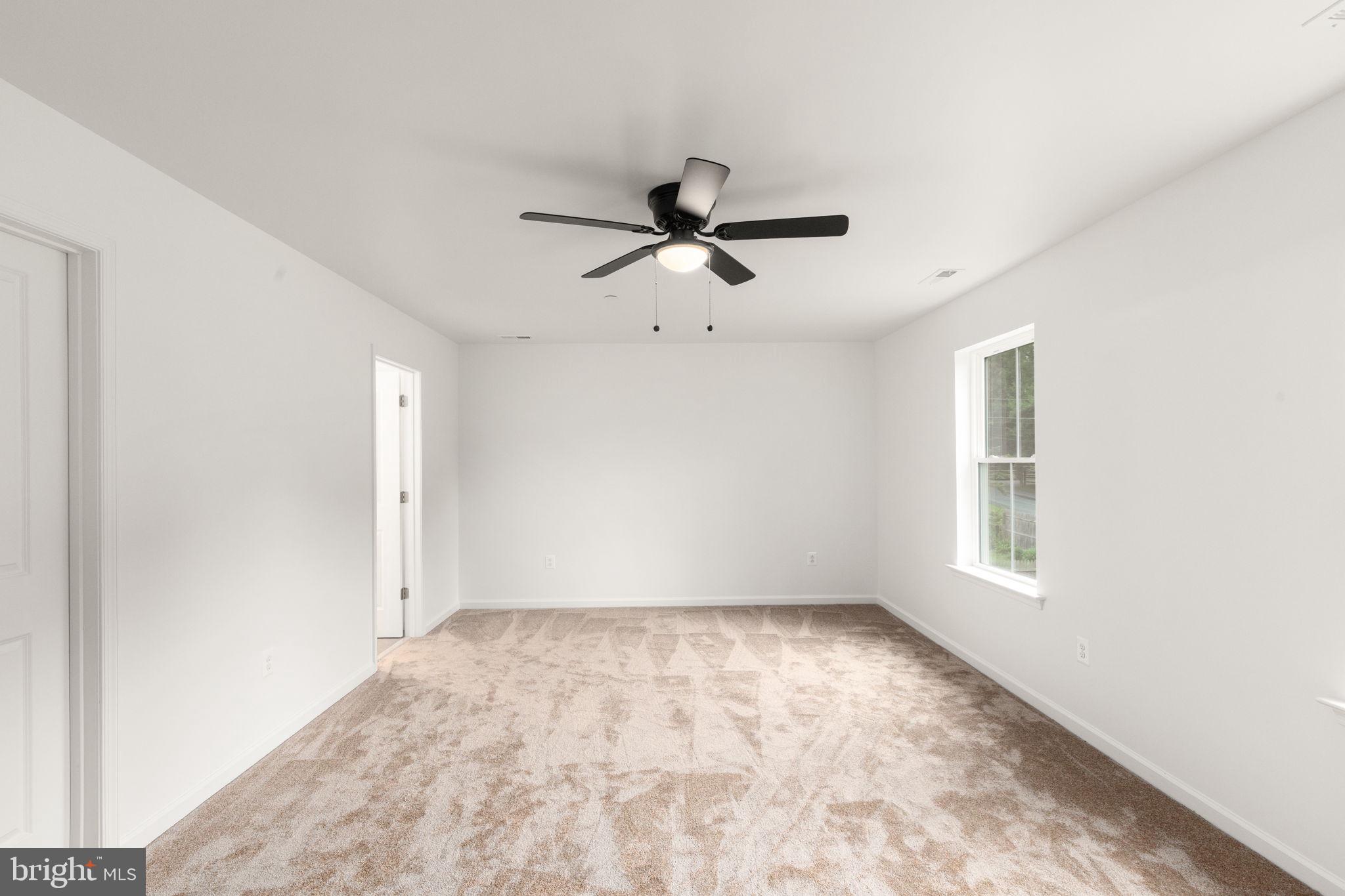 OAKLYN MANOR - Residential