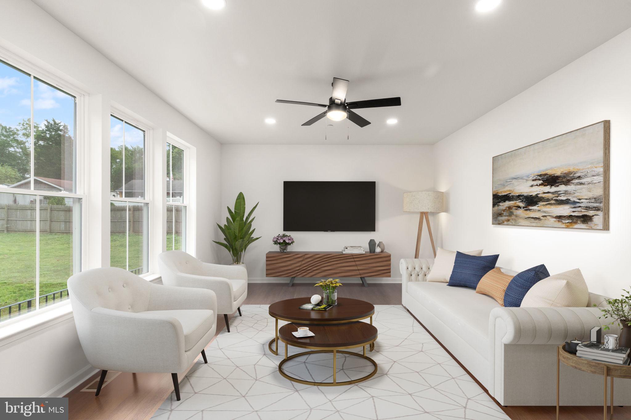 OAKLYN MANOR - Residential