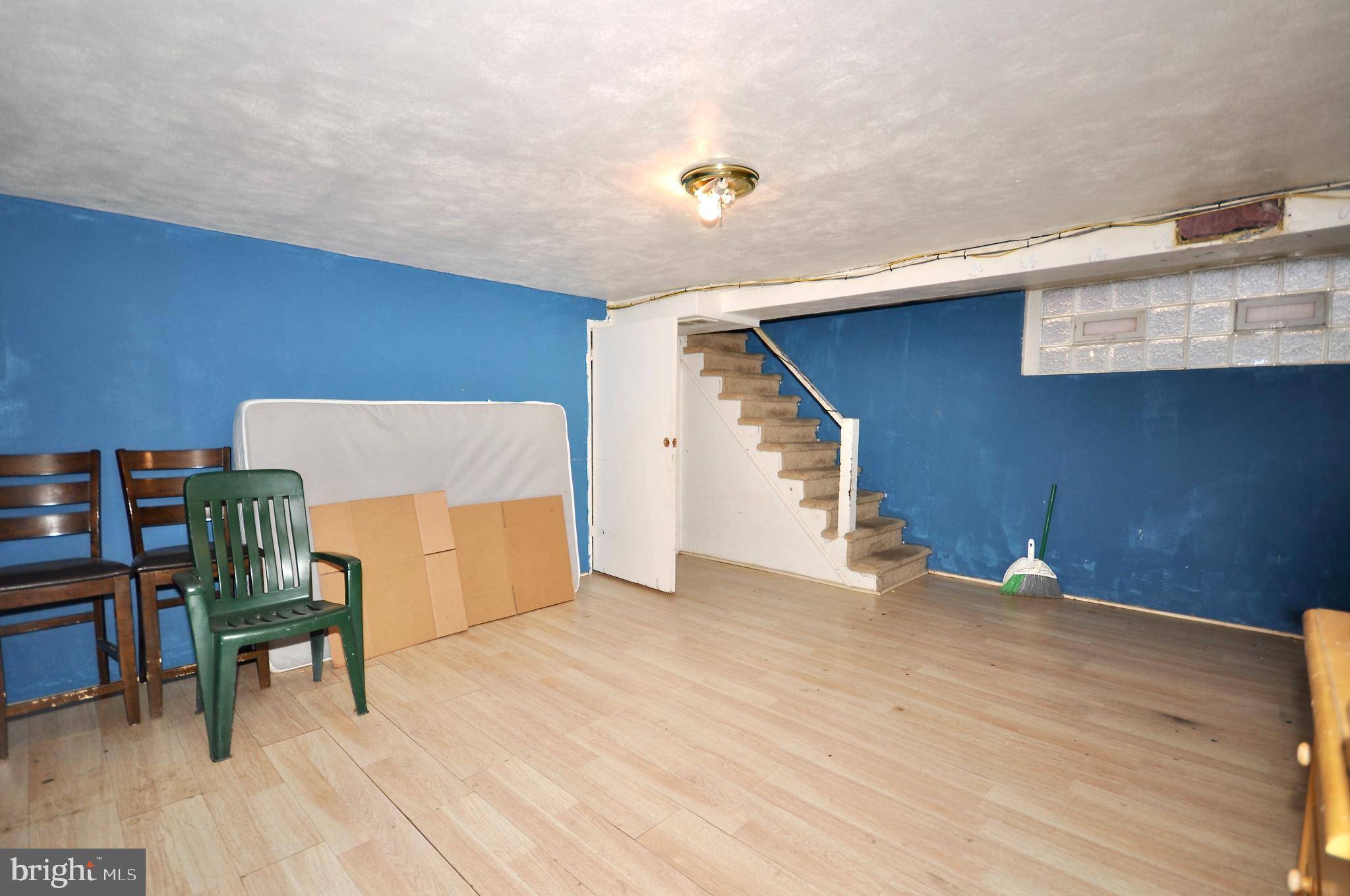 SOMERTON - Residential