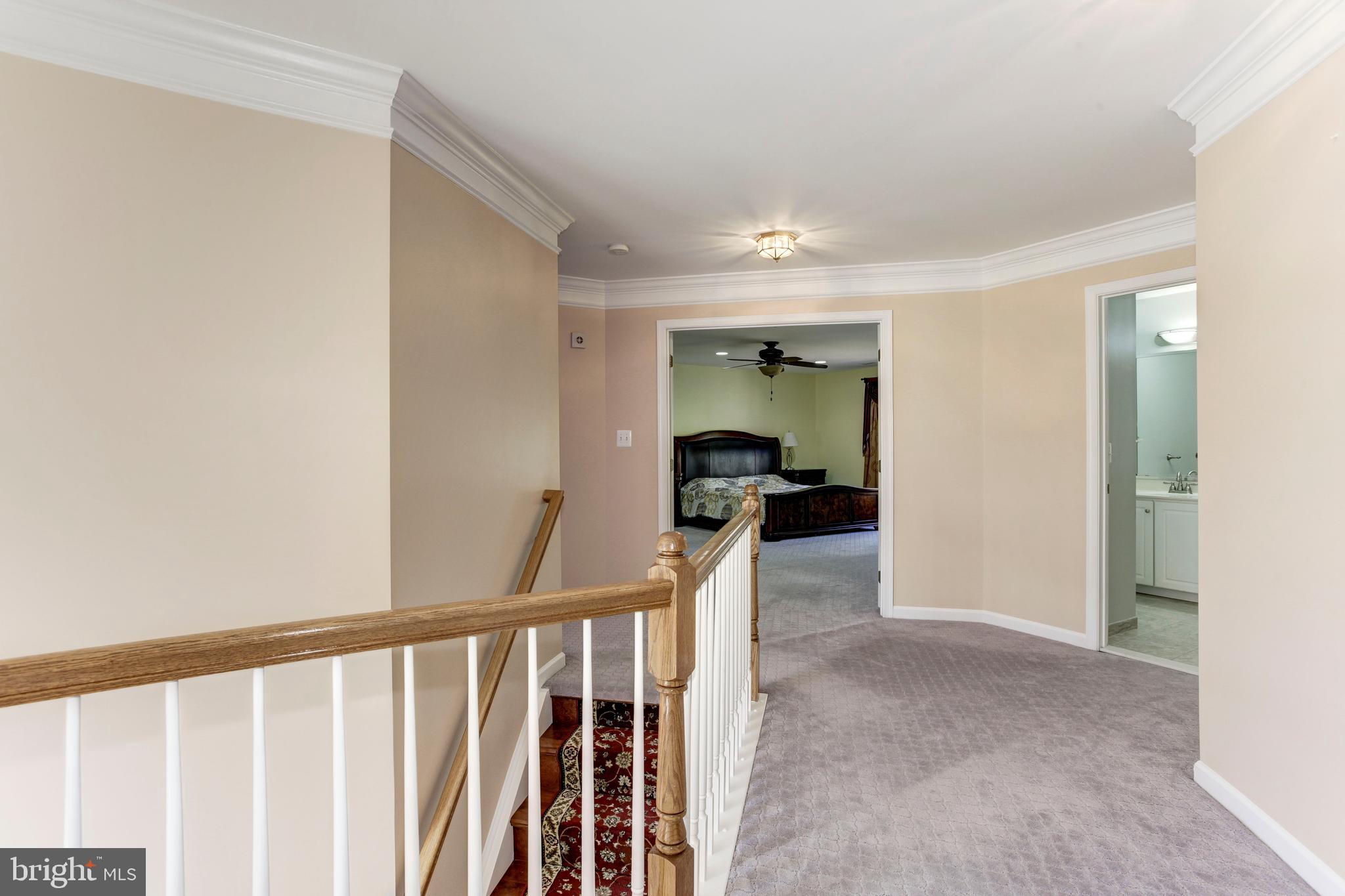 SOUTH RIDING - Residential