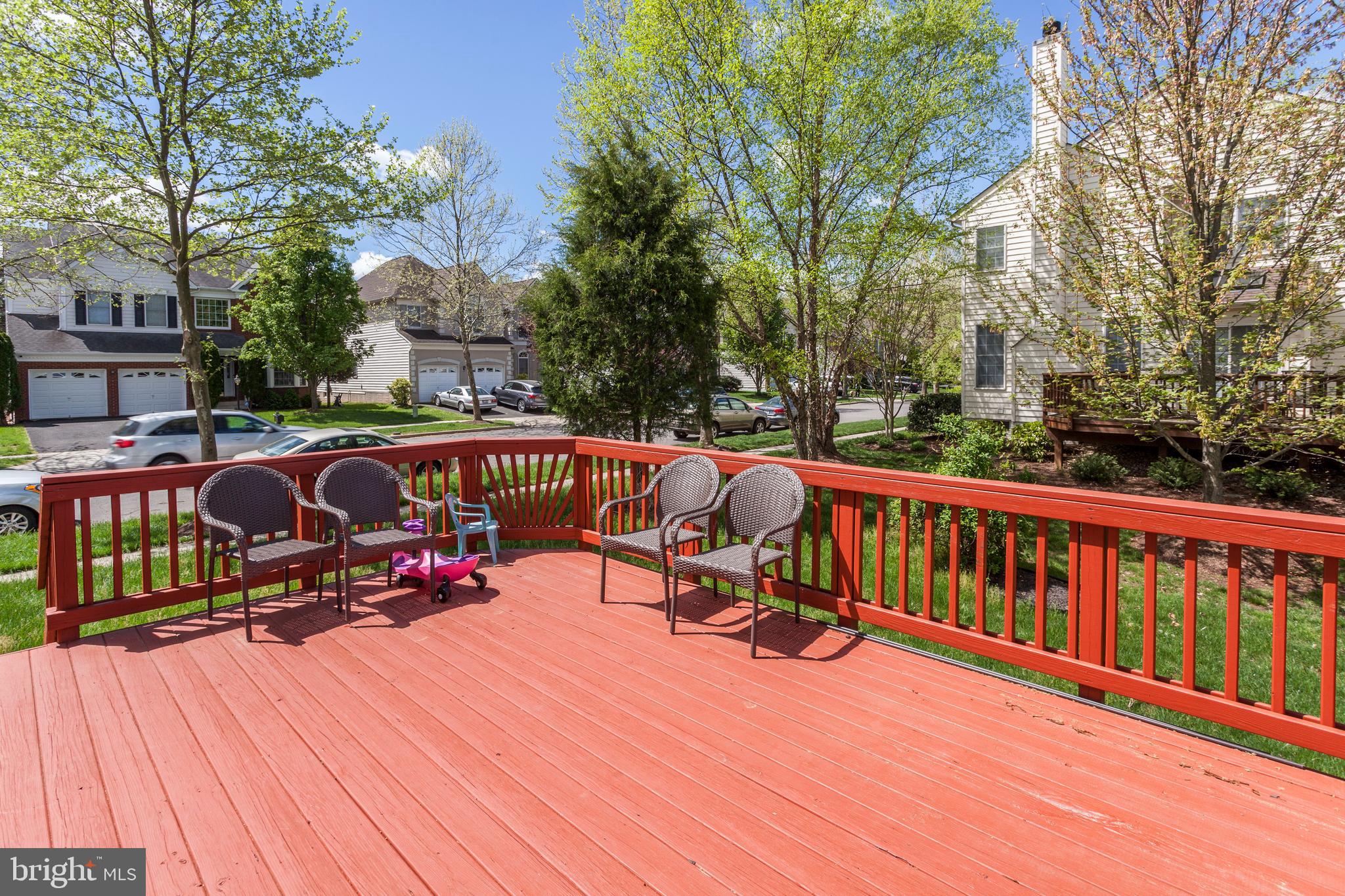 SOUTH RIDING - Residential