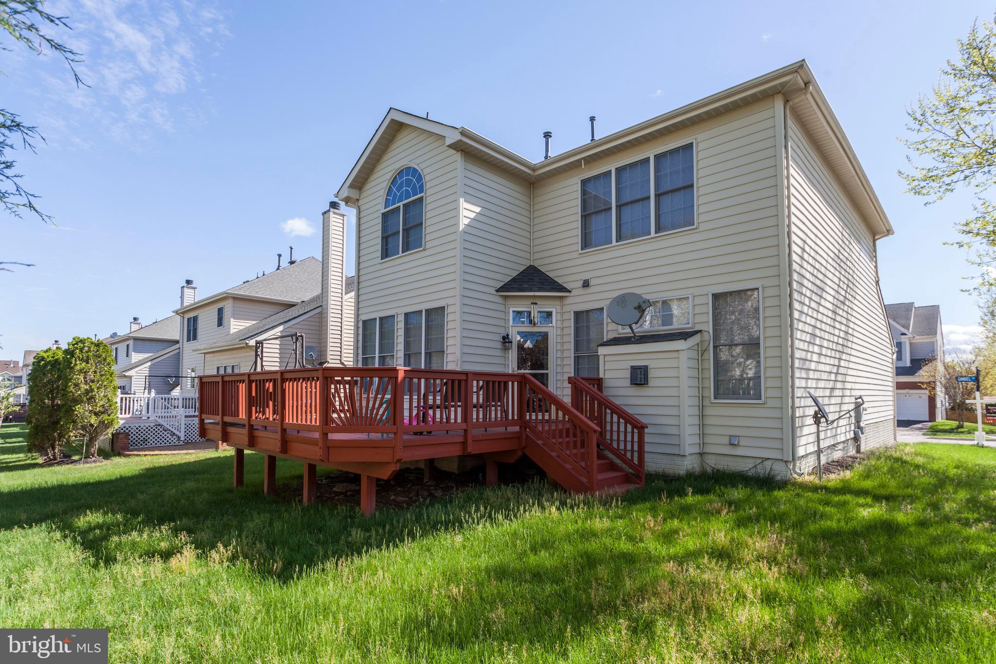 SOUTH RIDING - Residential