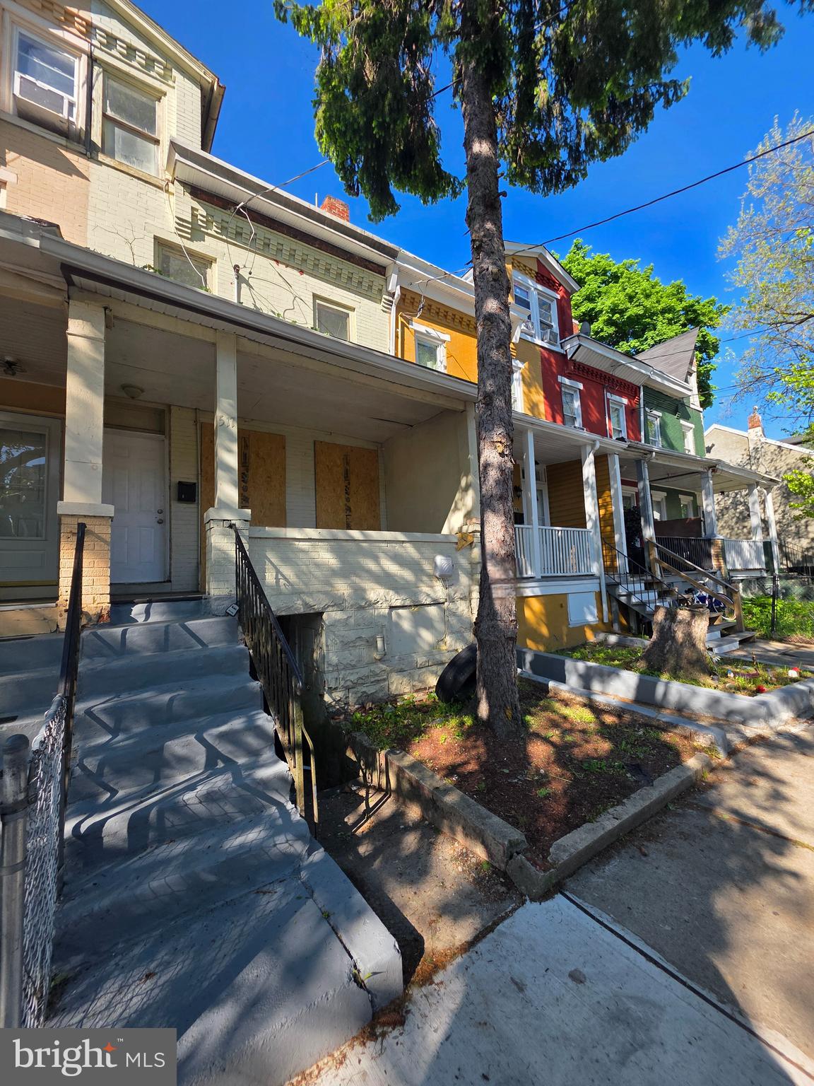 Photo 1 of 25 — 517 STUYVESANT AVENUE, TRENTON, NJ 08618