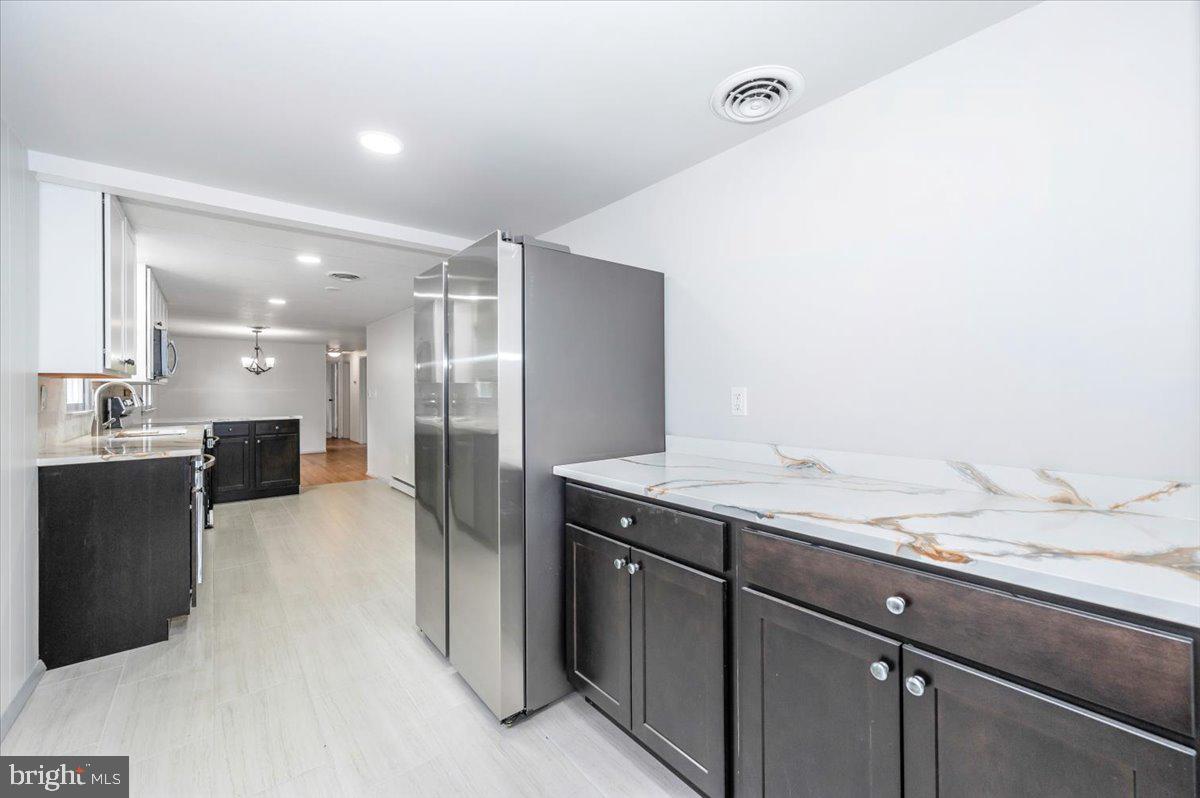 CHIPS MEADOW - Residential