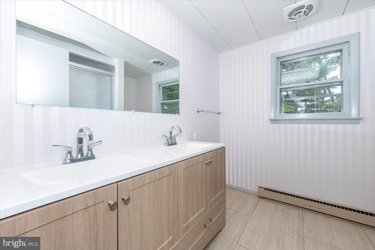 CHIPS MEADOW - Residential