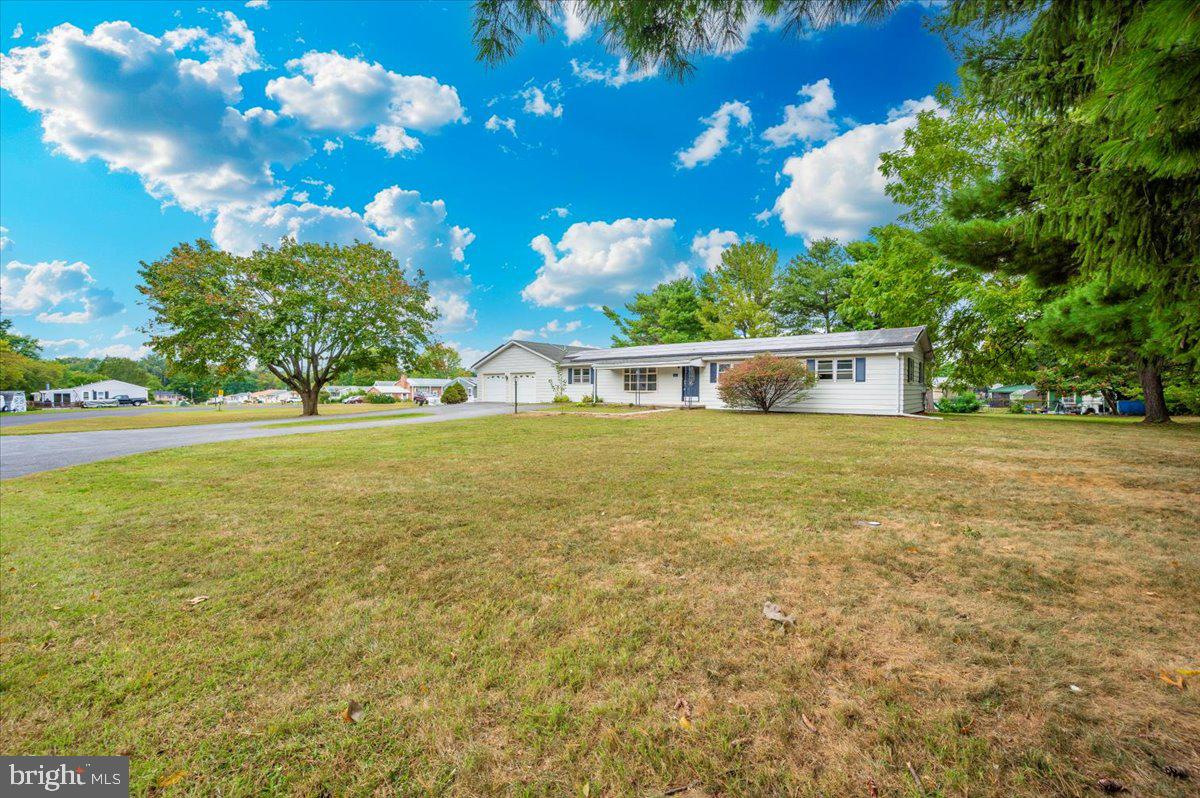 CHIPS MEADOW - Residential