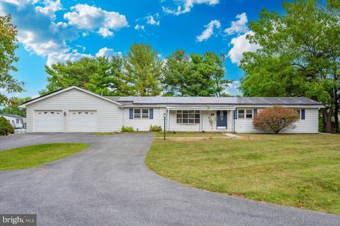 6 SCHALLER LANE SMITHSBURG MD 21783