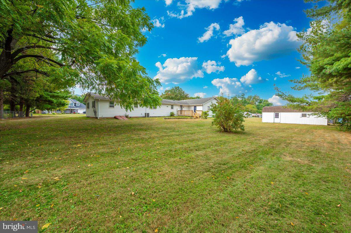 CHIPS MEADOW - Residential