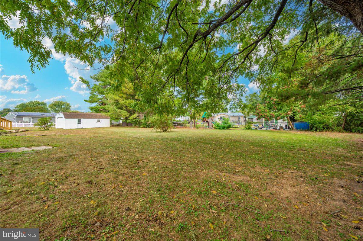 CHIPS MEADOW - Residential