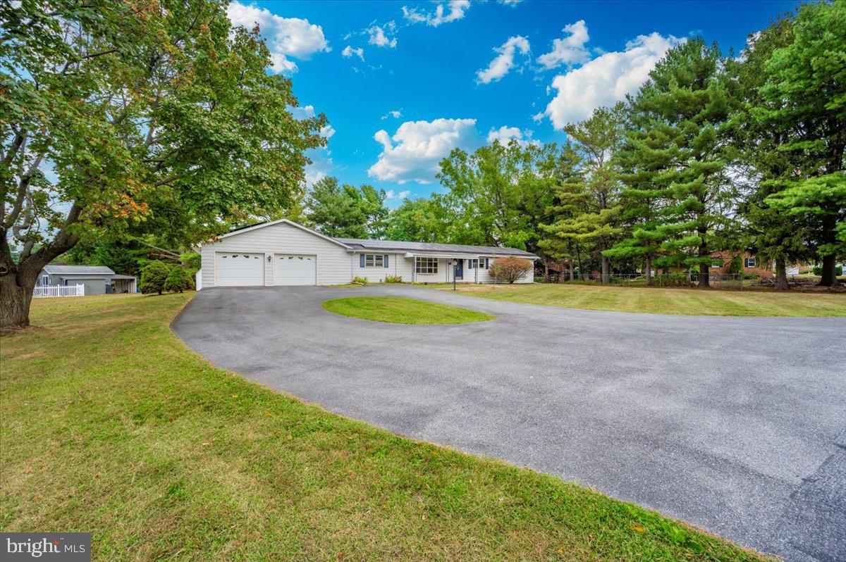 CHIPS MEADOW - Residential