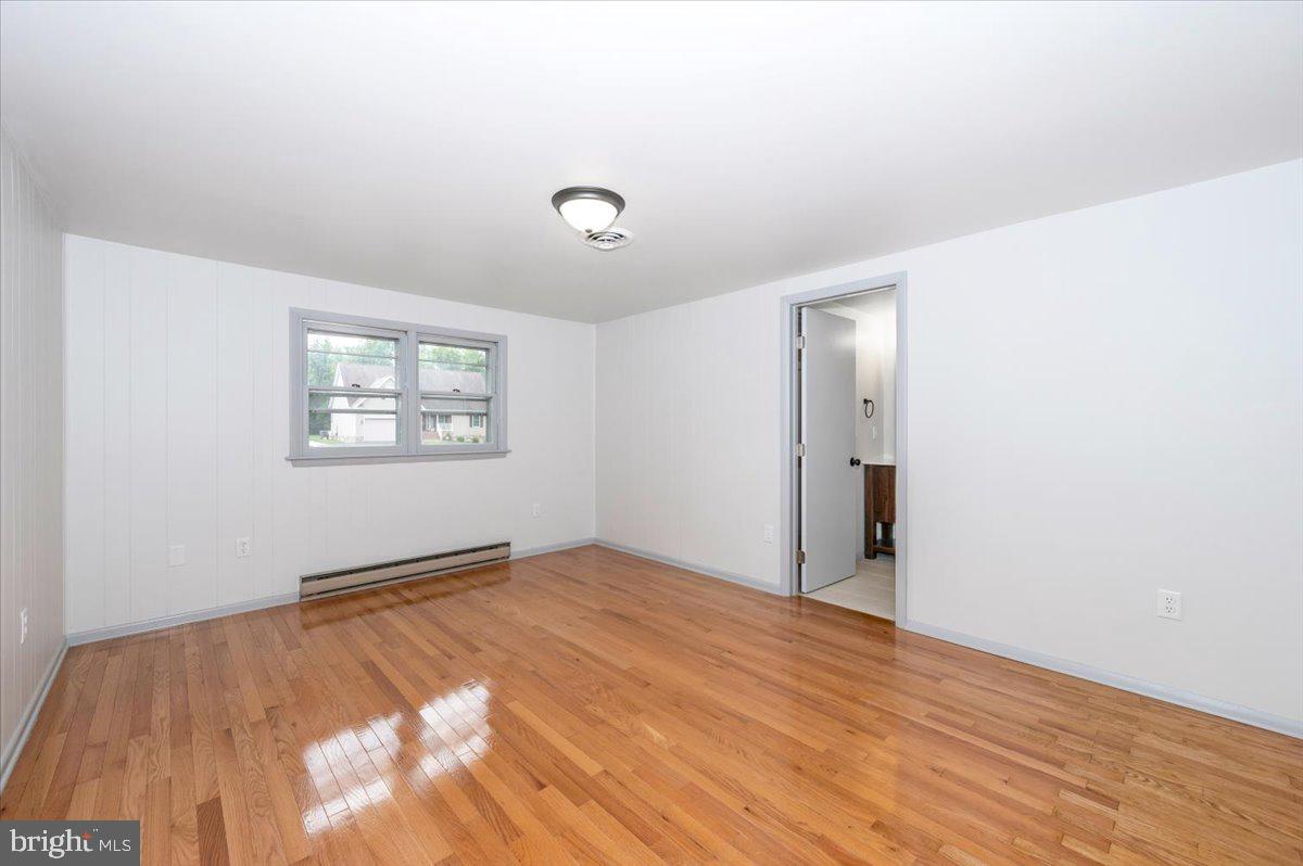 CHIPS MEADOW - Residential