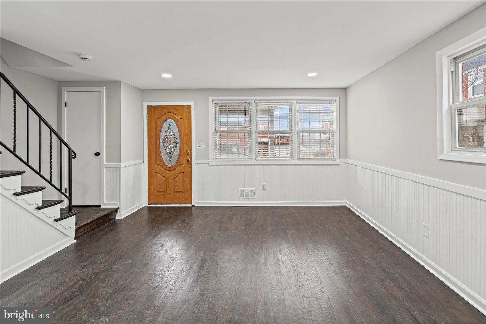 HILL HOMES - Residential