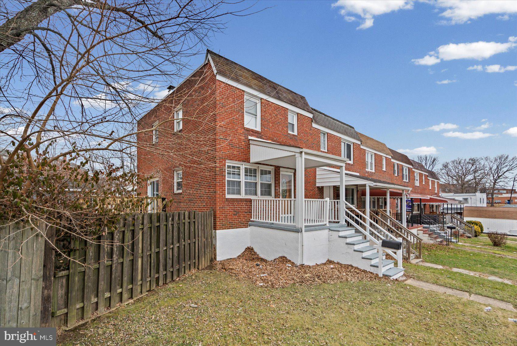 HILL HOMES - Residential