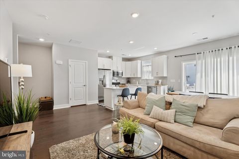 957 SKYLAR CT. PHOENIXVILLE PA 19460