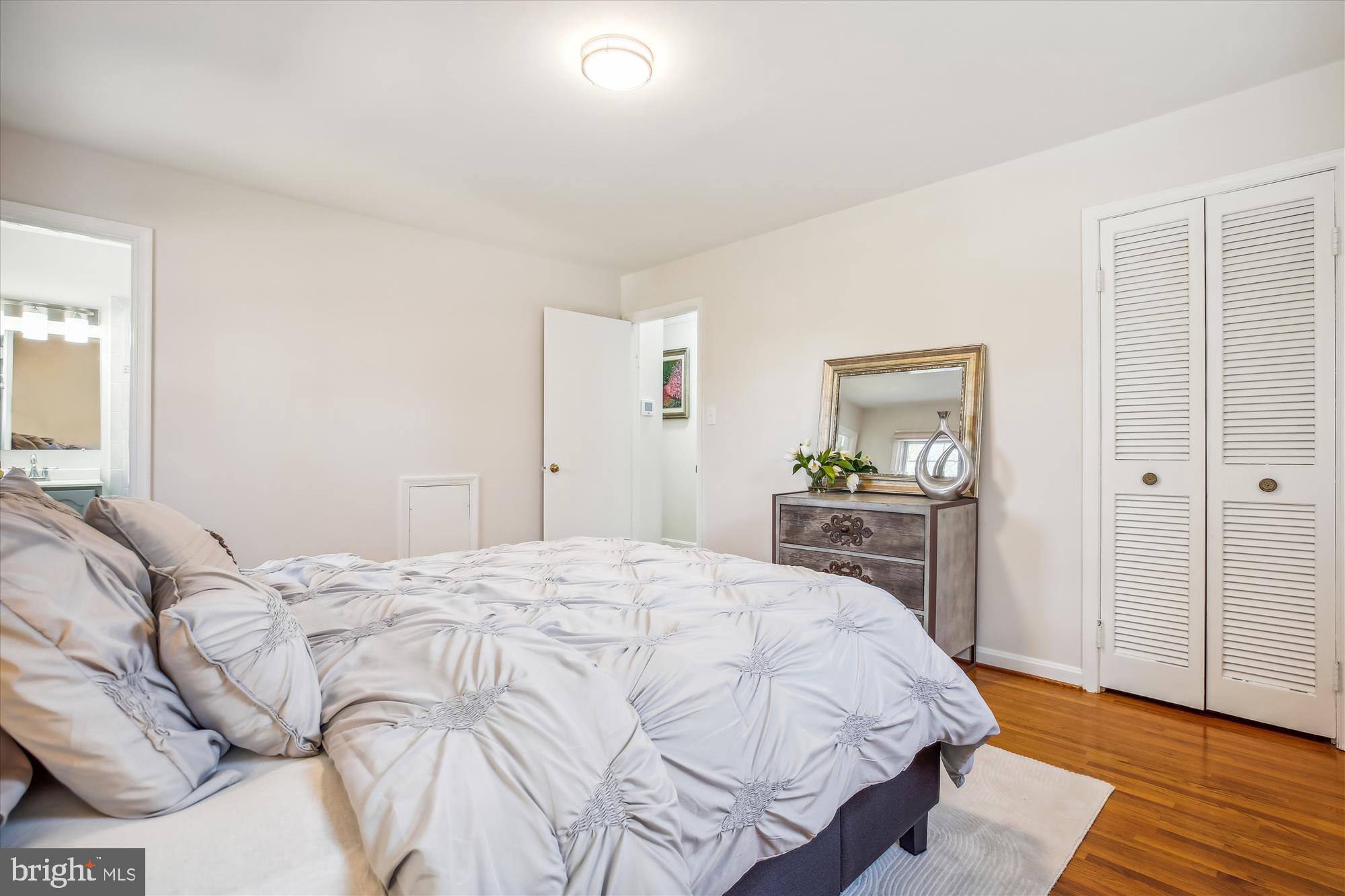 KEMP MILL HILLS - Residential