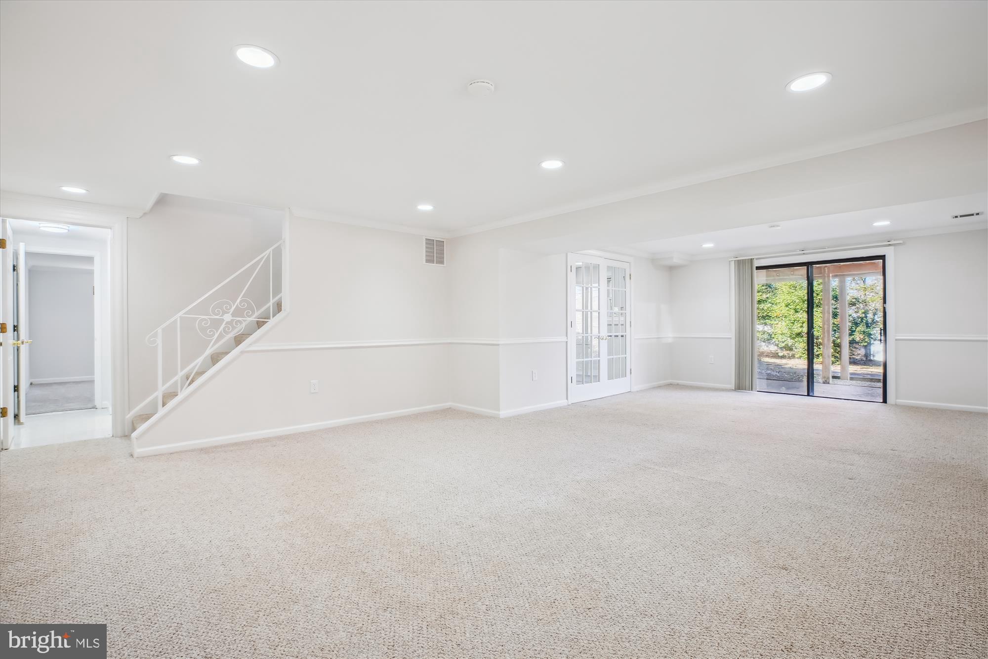 KEMP MILL HILLS - Residential