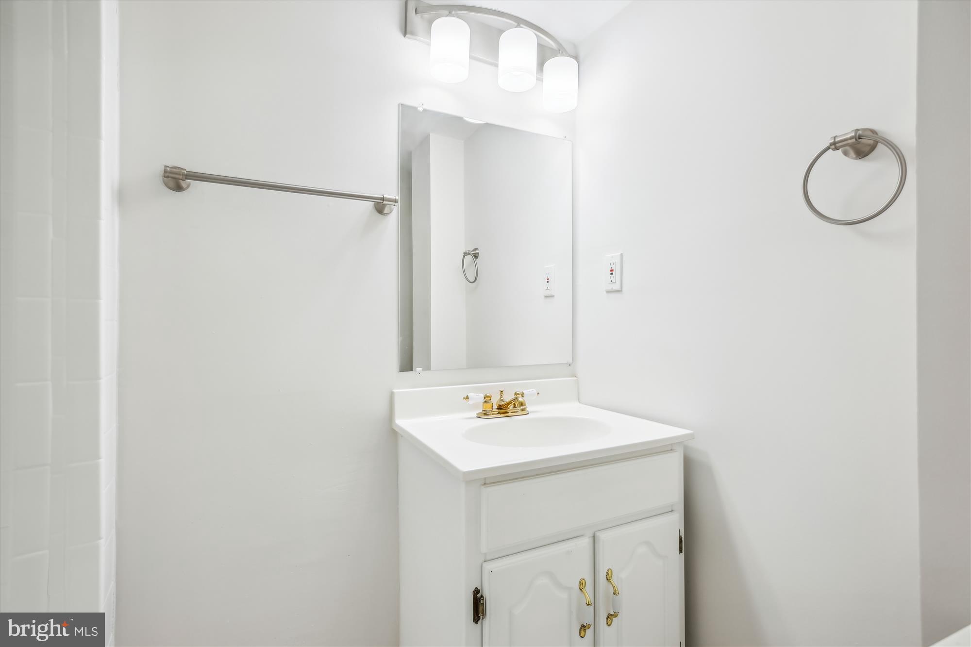 KEMP MILL HILLS - Residential