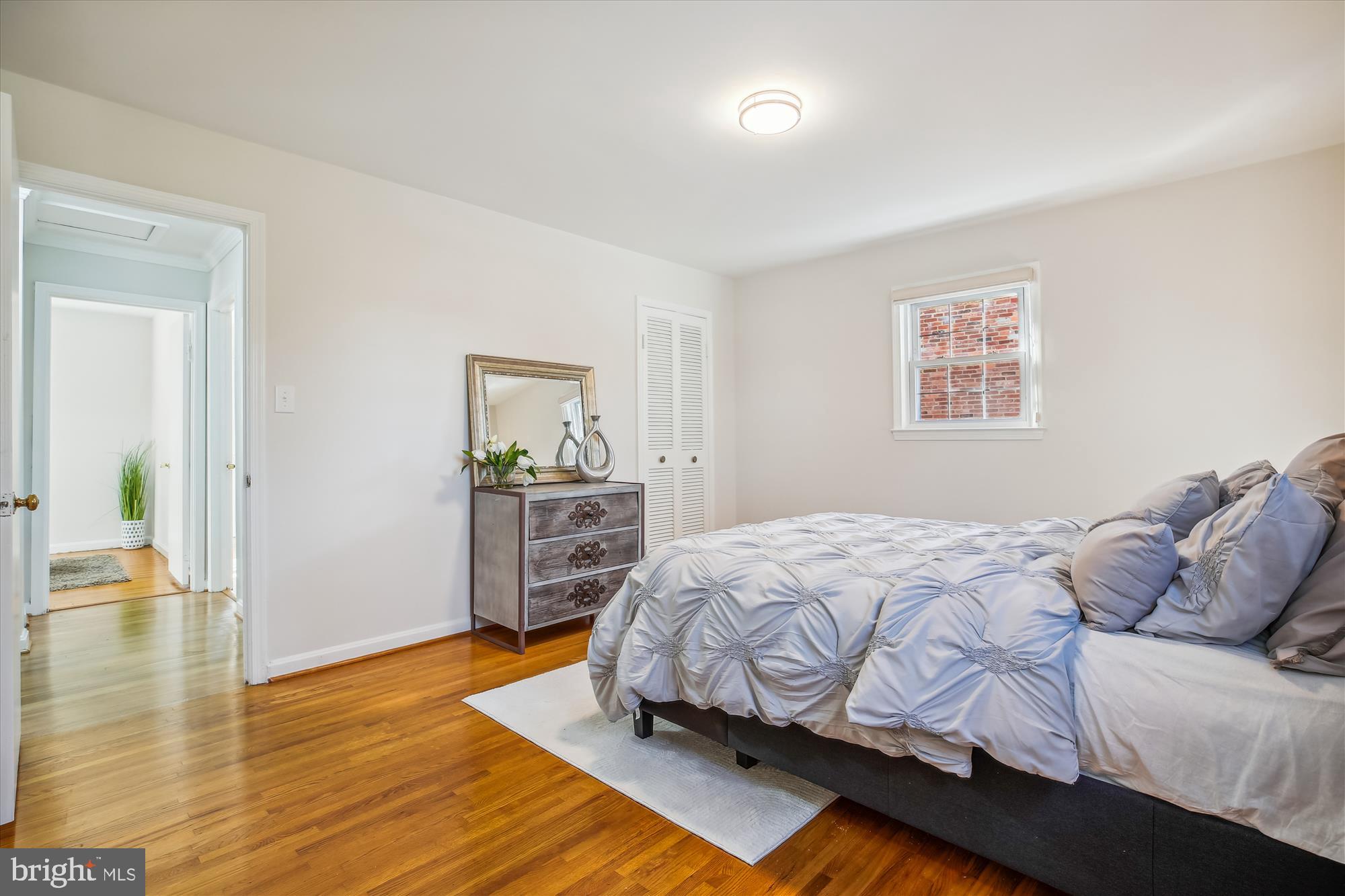 KEMP MILL HILLS - Residential