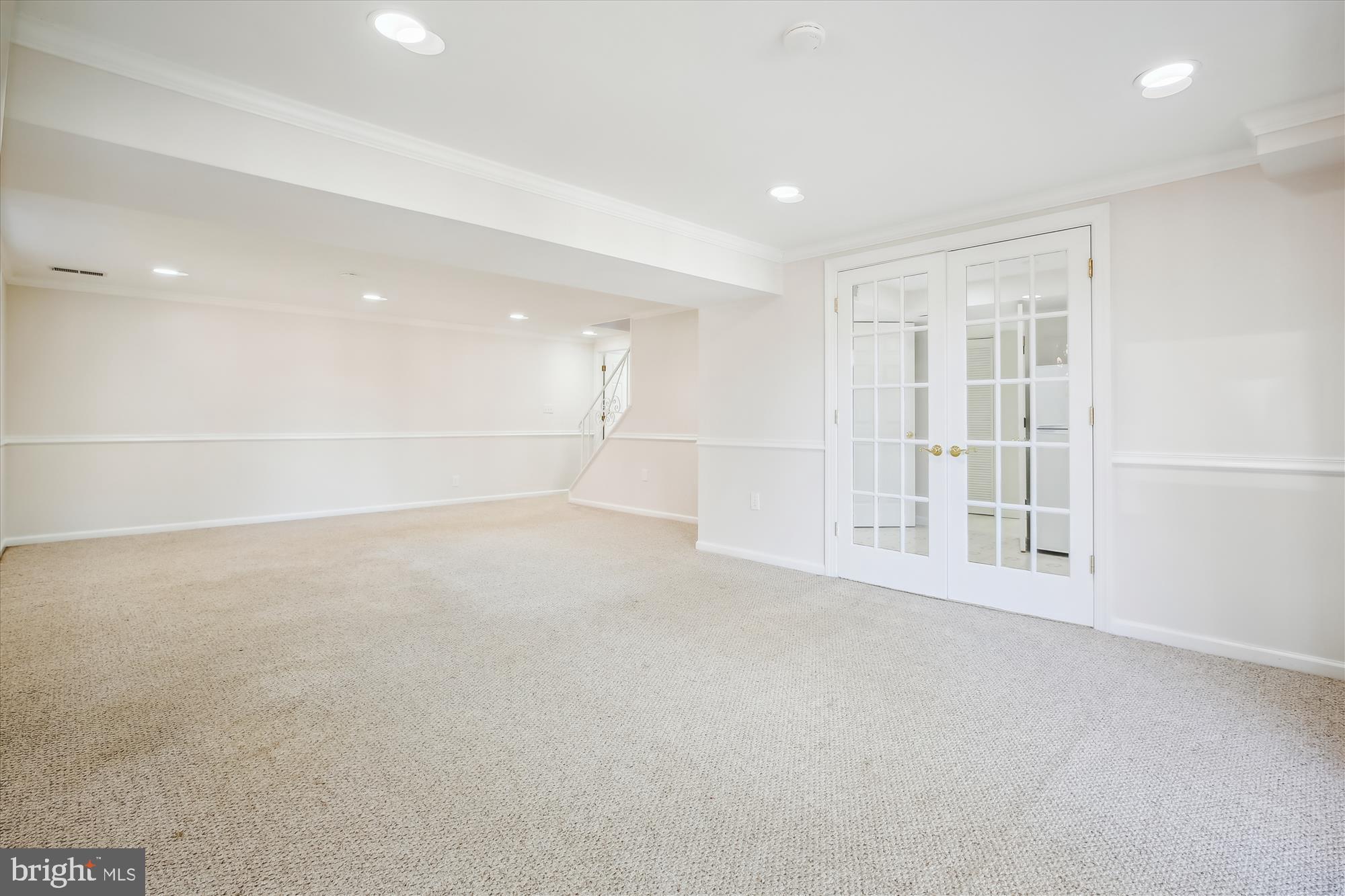 KEMP MILL HILLS - Residential