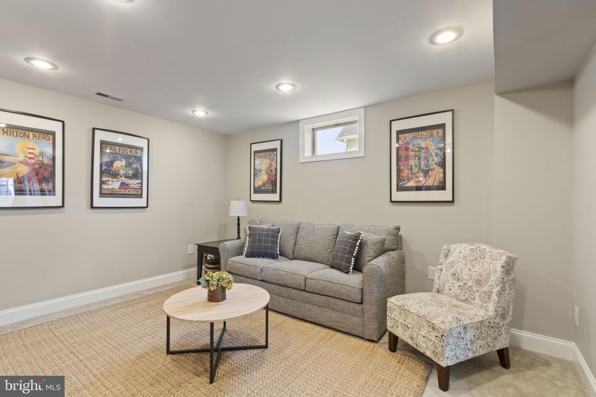 AUGUSTINE NORTH - Residential