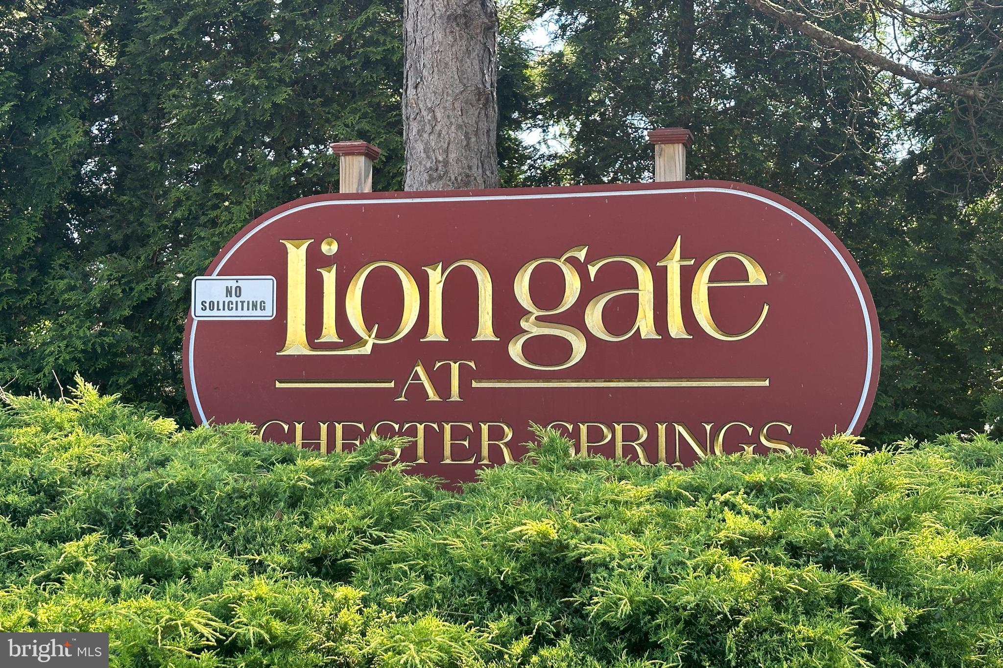 LIONGATE - Residential Lease