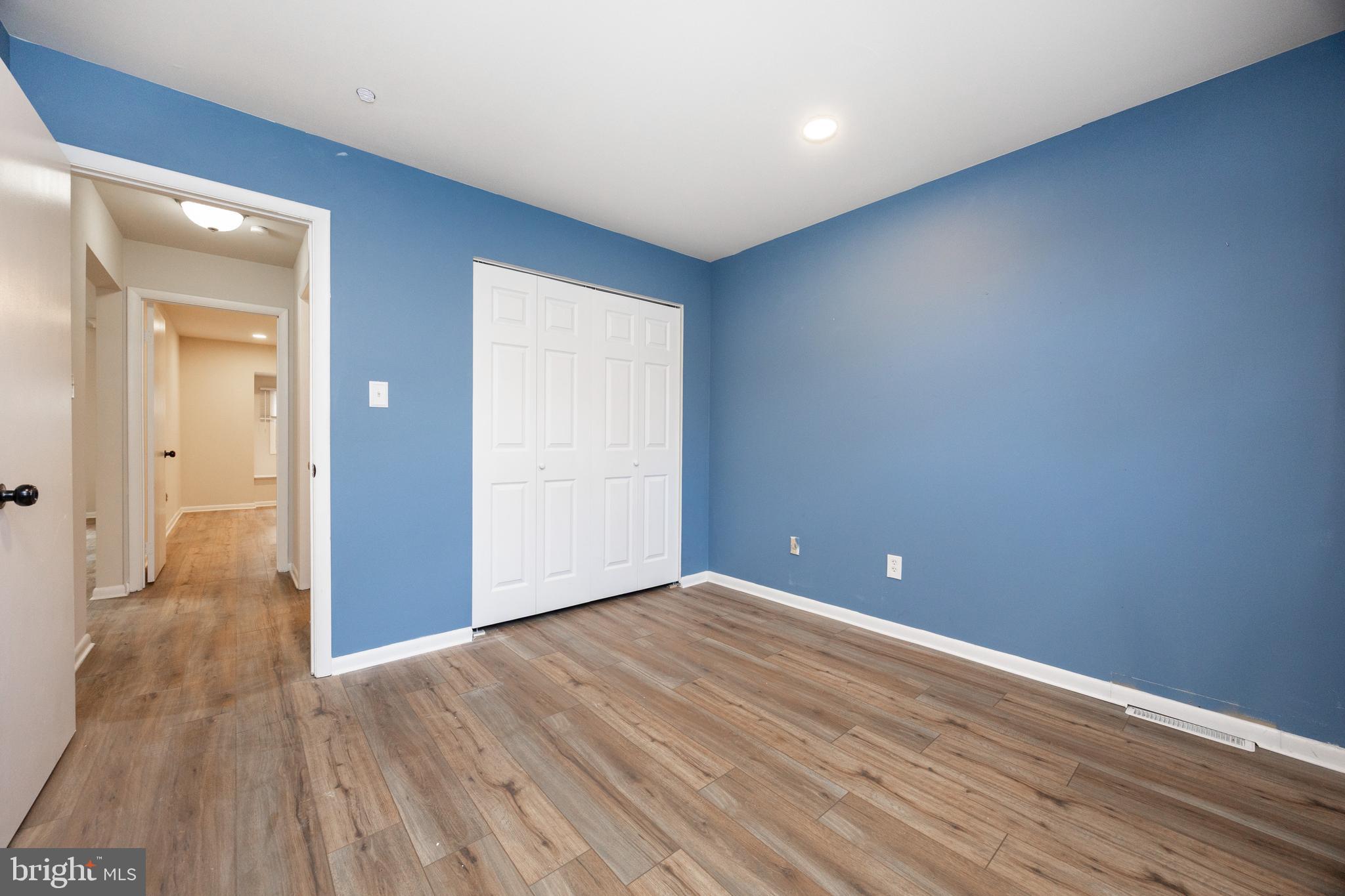 LIONGATE - Residential Lease