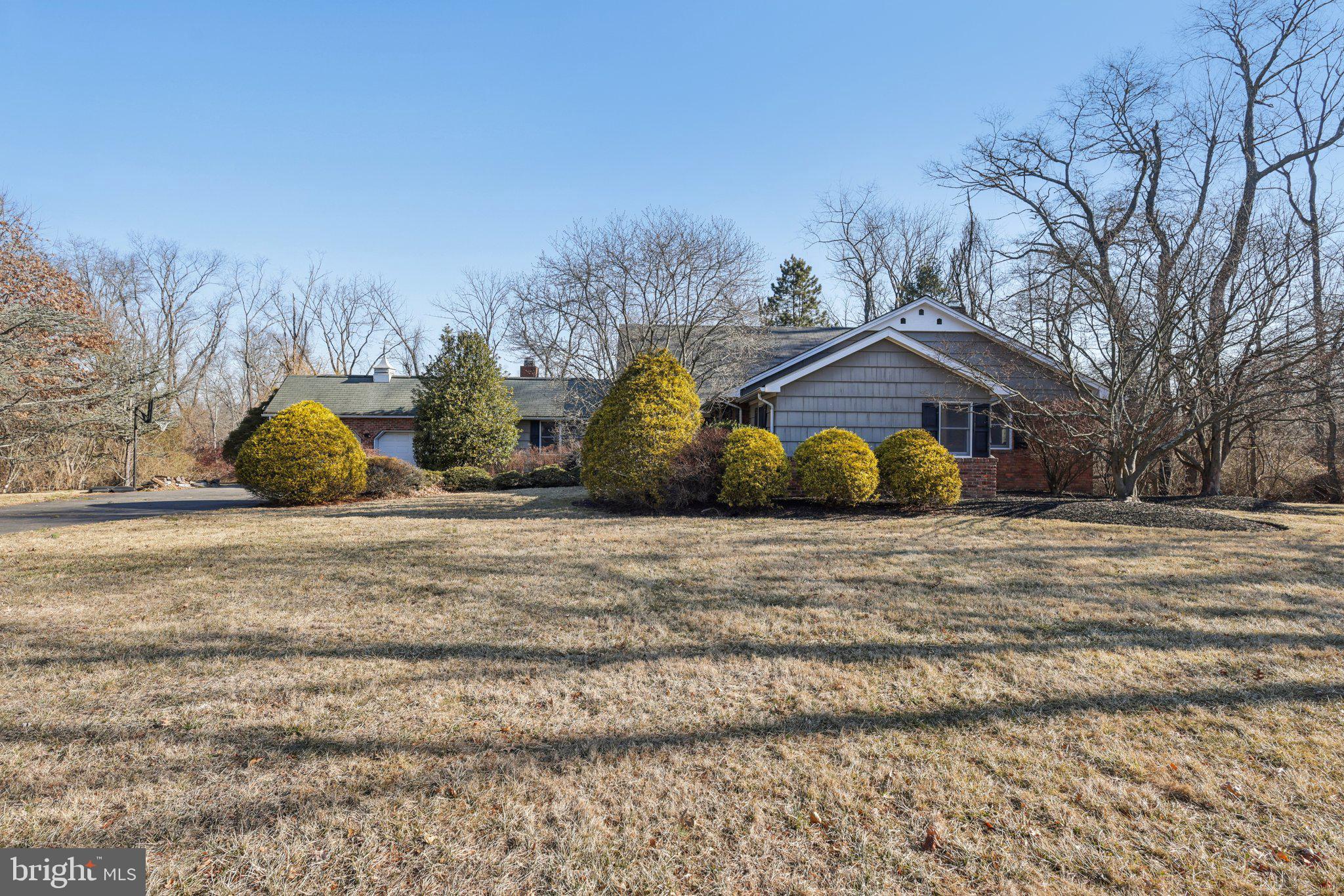 31 MELVILLE ROAD