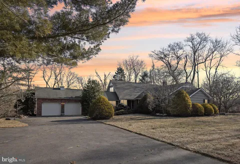 31 Melville Road, West Windsor, NJ 08550 - MLS#: NJME2054680