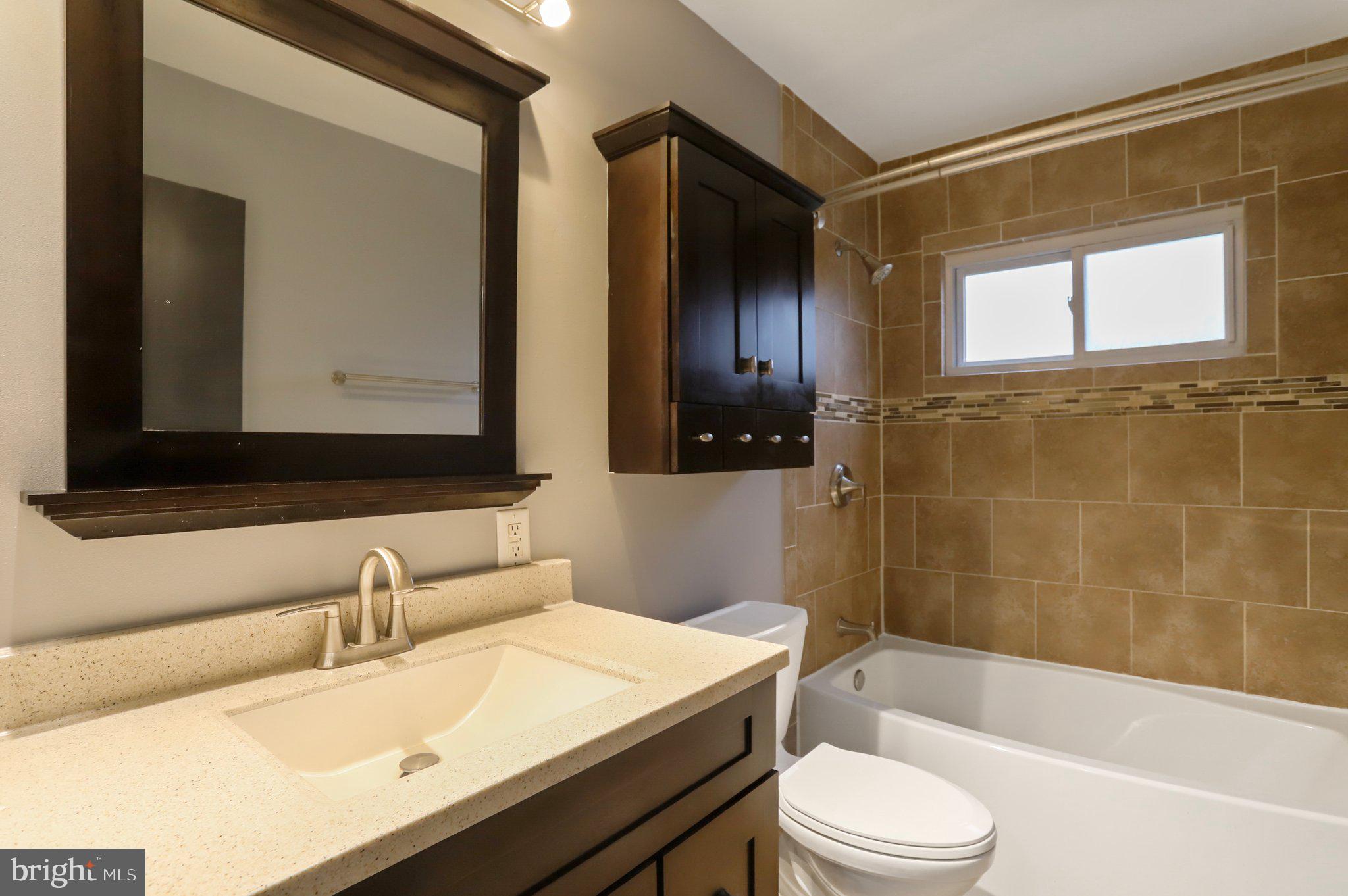 CLOVERTON - Residential