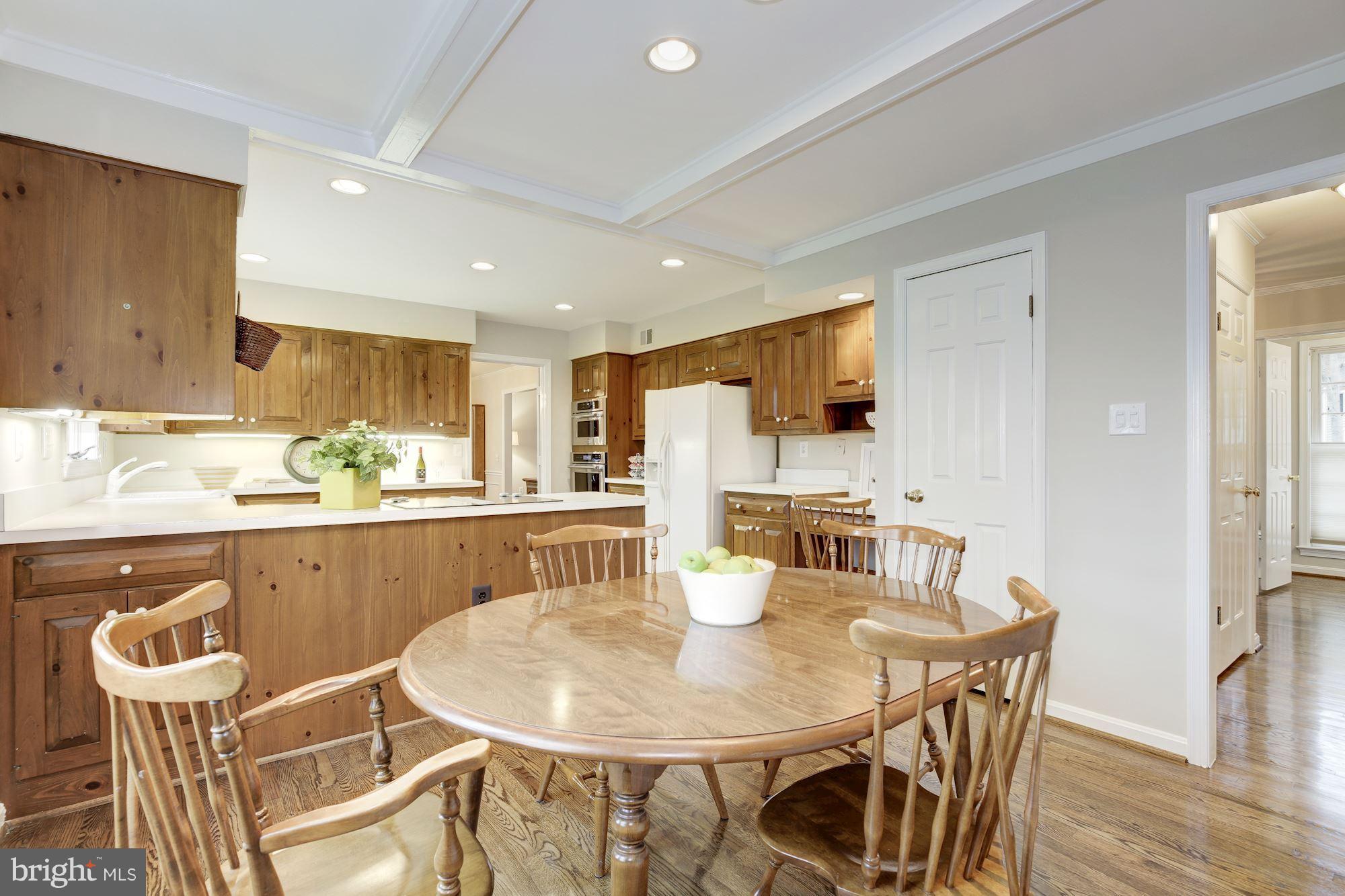 RIVER FALLS - Residential